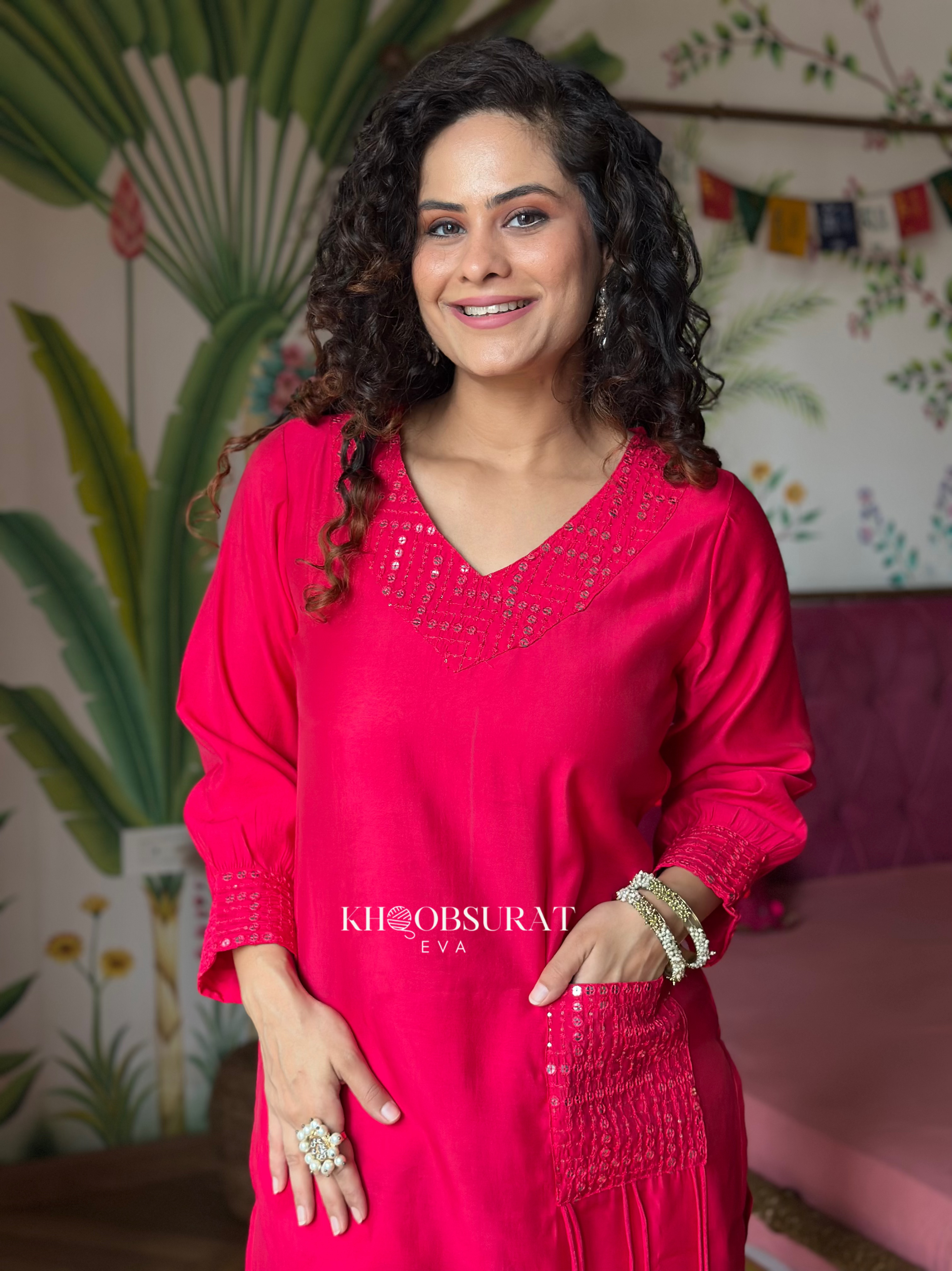 Stylish Pink Bollywood Kurta Set for Women - Traditional Indian Ethnic Wear for Festivals, Weddings & Parties