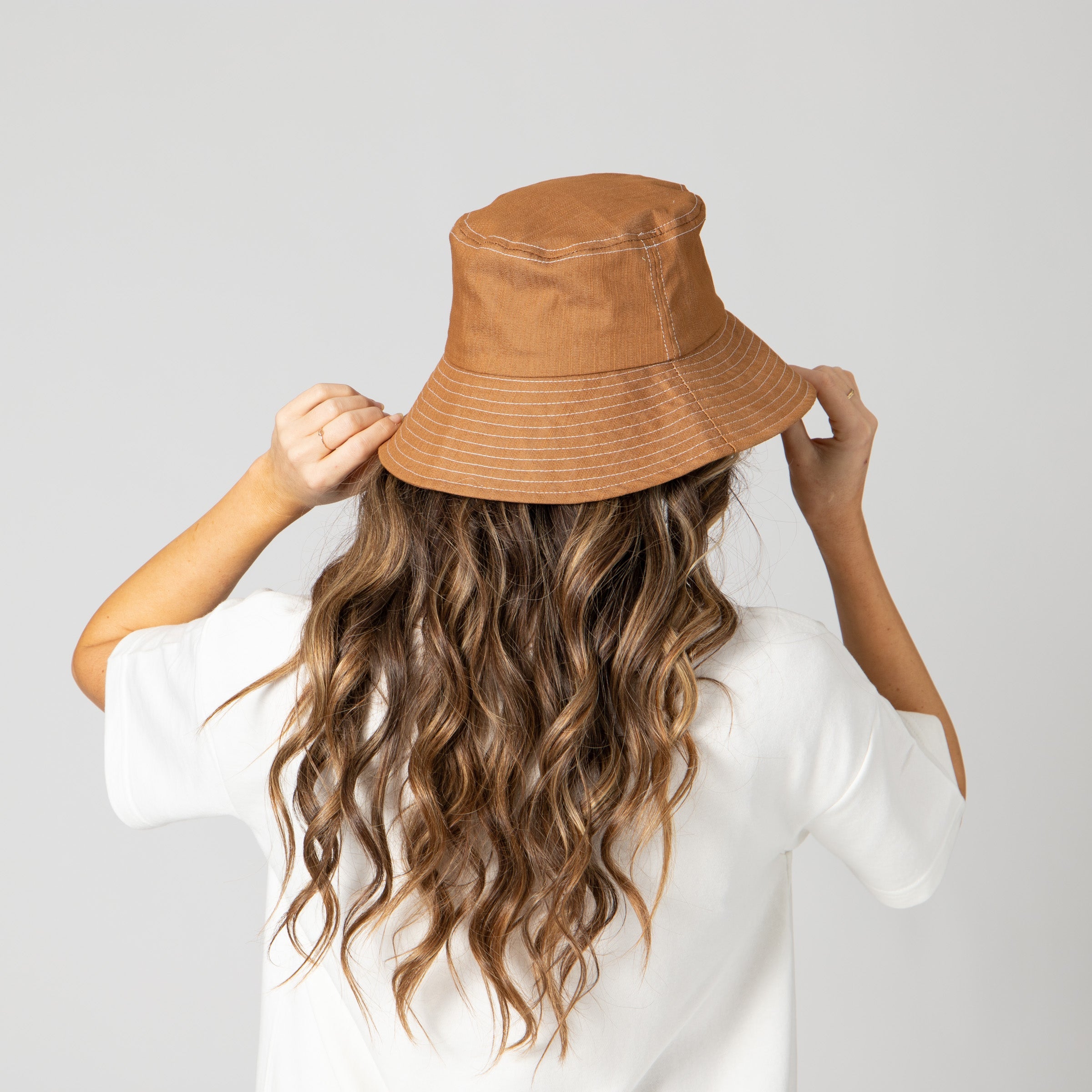 Stylish Chambray Bucket Hat for Men & Women - Breathable Summer Sun Hat with UPF Protection - Perfect for Beach, Hiking, and Outdoor Activities