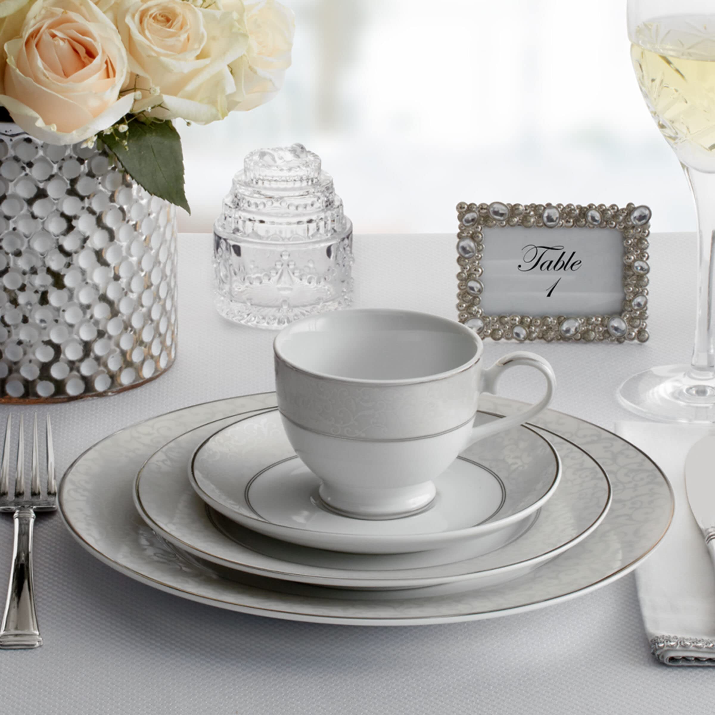Mikasa Parchment 40-Piece Dinnerware Set - Service for 8 - Elegant Stoneware Plates, Bowls & Mugs - Perfect for Family Dinners, Holiday Entertaining & Restaurant-Style Dining