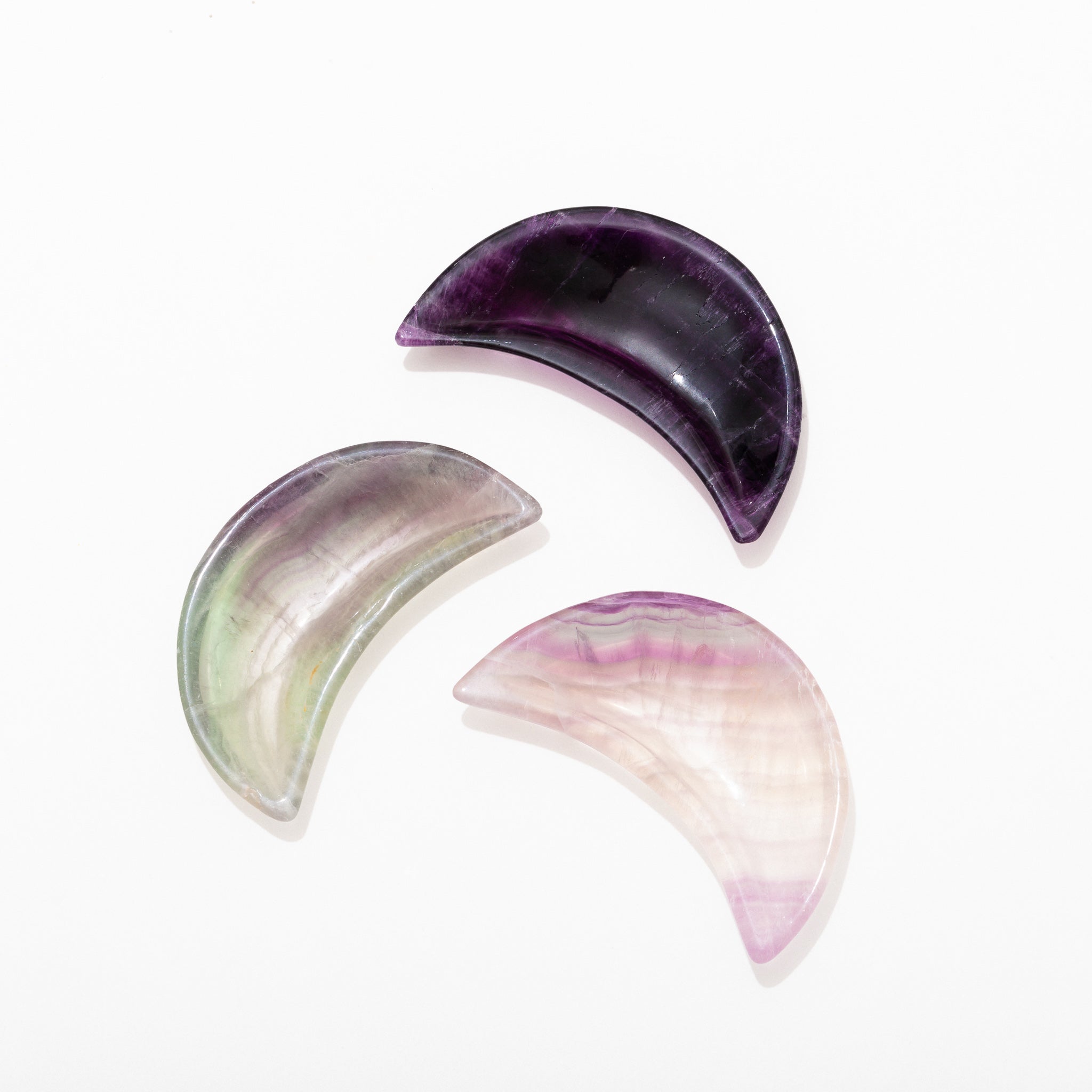 Handmade Crescent Fluorite Crystal Trinket Bowl – Natural Healing Stone Jewelry Dish for Rings, Earrings & Keys | Perfect for Home Decor, Meditation & Gift Giving