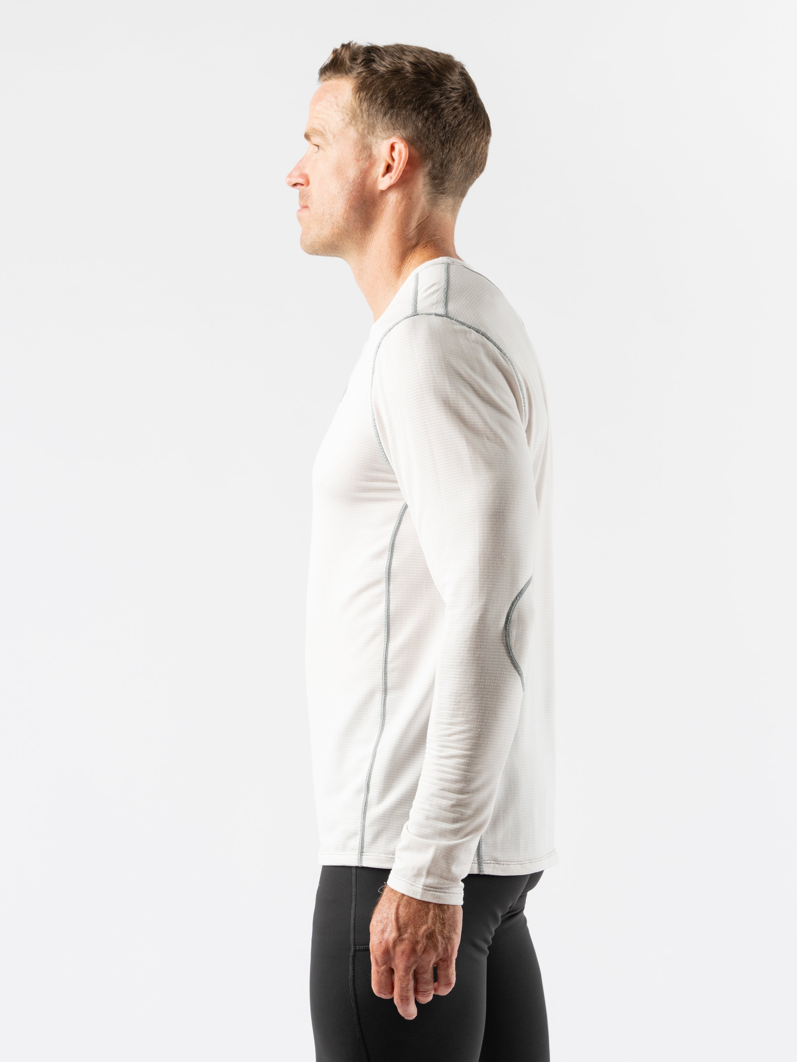 Men's Layer 1 Base Layer Shirt - Moisture Wicking Thermal Underwear for Cold Weather, Hiking, Running & Outdoor Activities