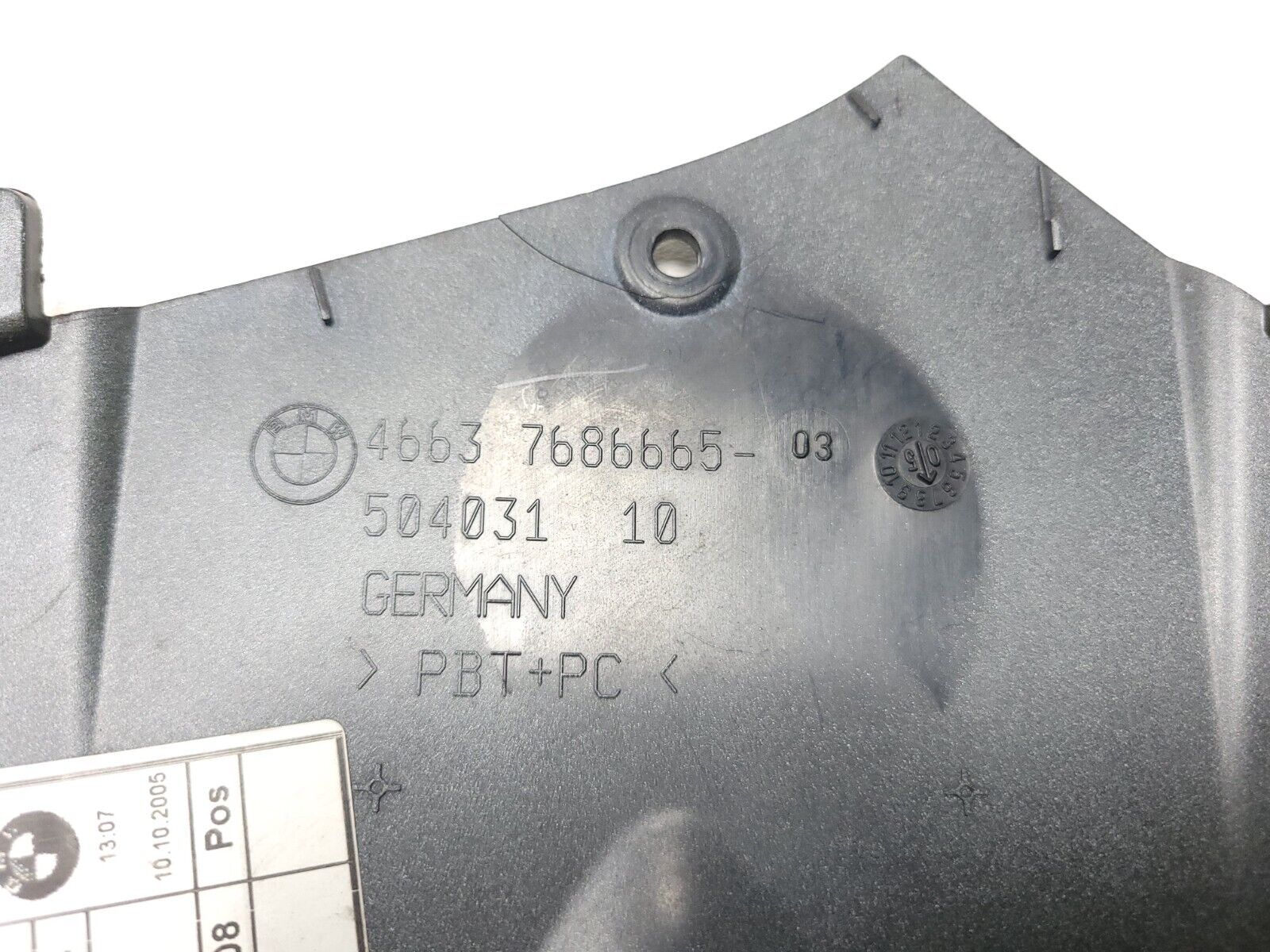 Original BMW K1200R K1200 Gas Tank Cover 46637686665 - OEM Replacement Part for Motorcycle Repair & Customization