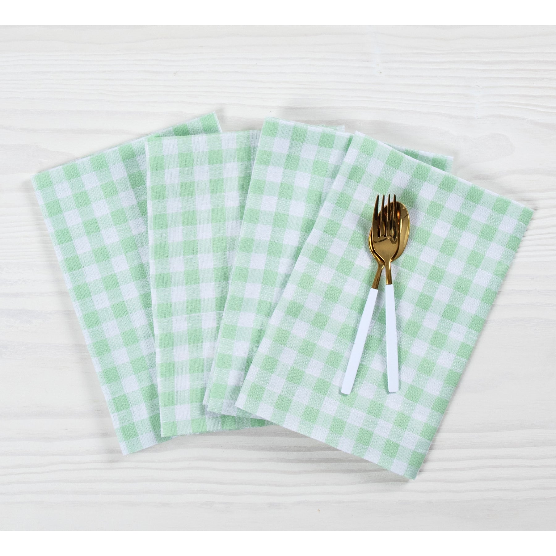 Premium Gingham Checkered Napkins Set of 4 - 100% Cotton Kitchen & Dining Cloth for Parties, Picnics, and Everyday Use