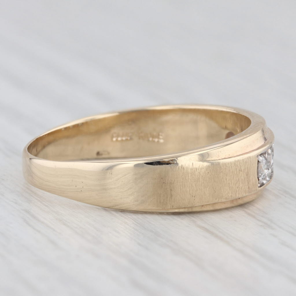 0.25ctw Diamond Men's Wedding Band Ring - 14k Yellow Gold, Size 10.25 - Perfect for Engagement, Anniversary & Special Occasions