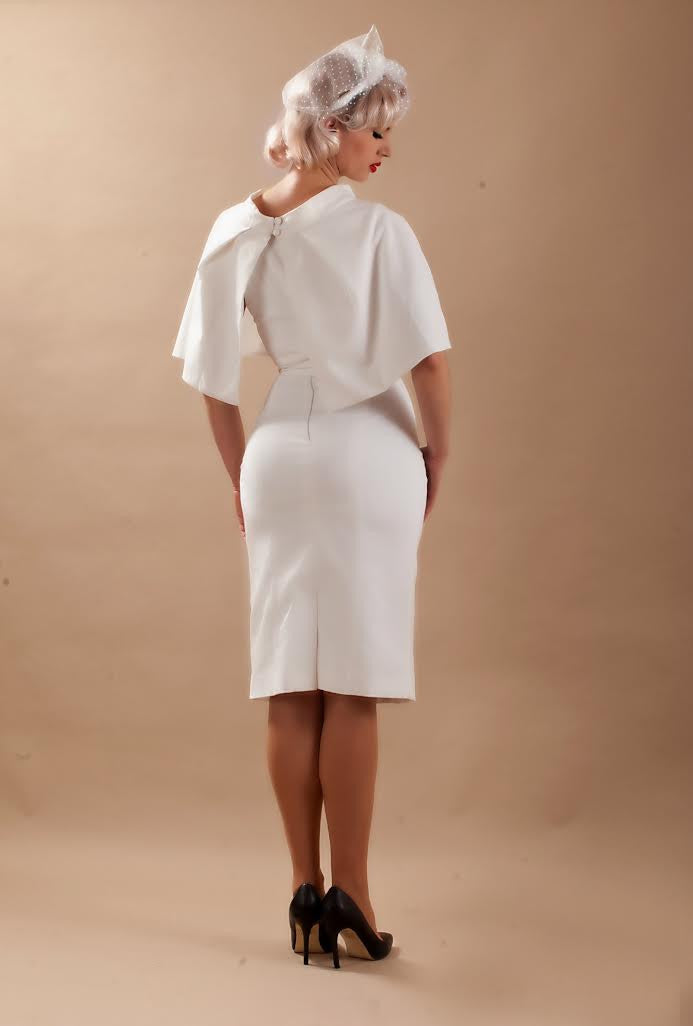 Vintage 1950s 60s White Pencil Dress with Matching Cape - Retro Cocktail Party & Formal Evening Wear for Women