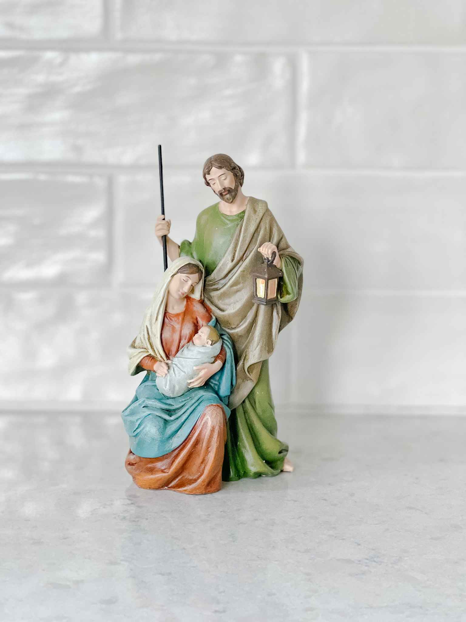 Holy Family Statue - Religious Home Decor, Catholic Gifts for Christmas, Baptism & Weddings - Perfect for Church Altar, Living Room & Garden Display