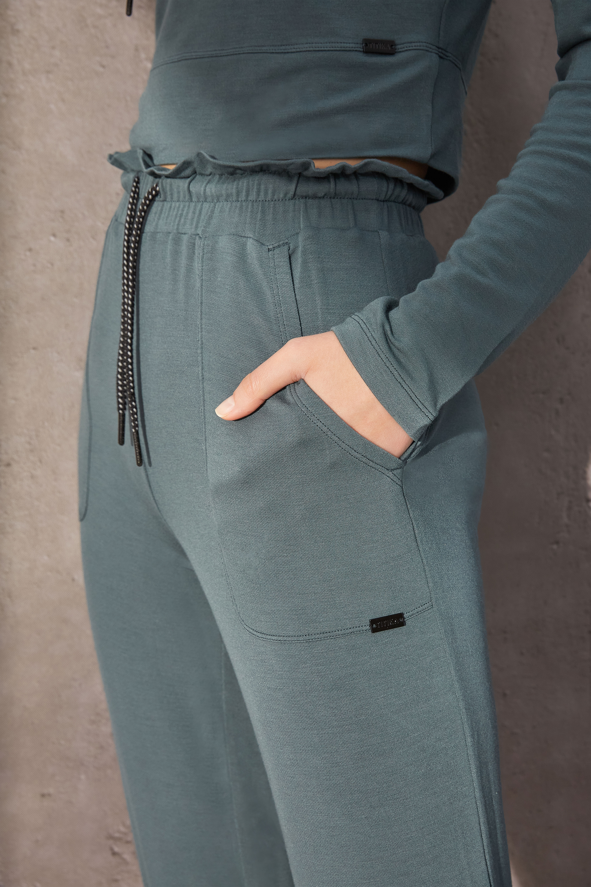 Women's Warm Down Jogger Pants - Soft Fleece Lounge Pants for Yoga, Running & Home Comfort