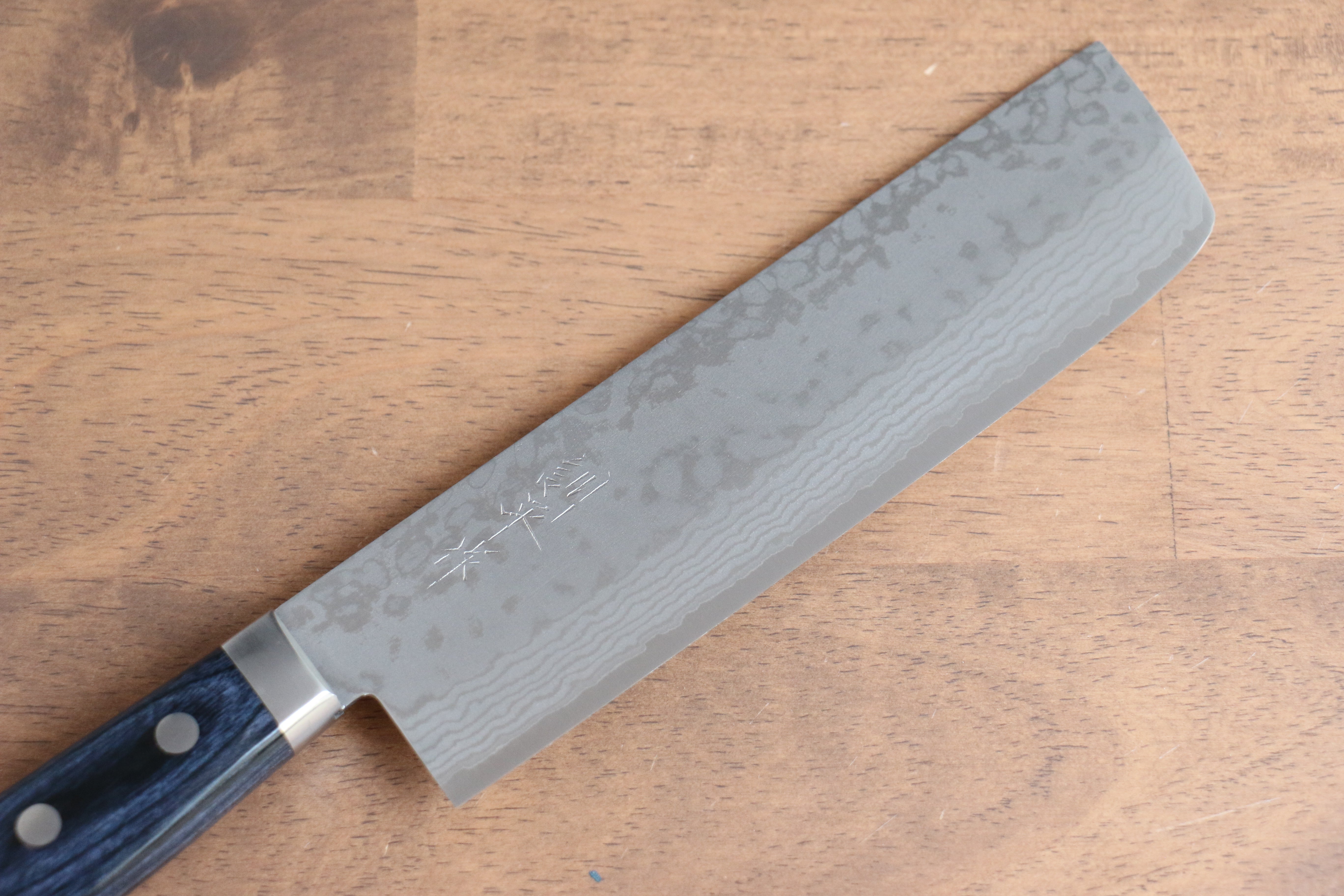 Premium Kunihira Sairyu VG10 Damascus Usuba Chef Knife 165mm - Navy Blue Pakkawood Handle - Japanese Kitchen Knife for Slicing Vegetables & Sushi - Professional Grade Damascus Steel Blade with Super Sharp Edge