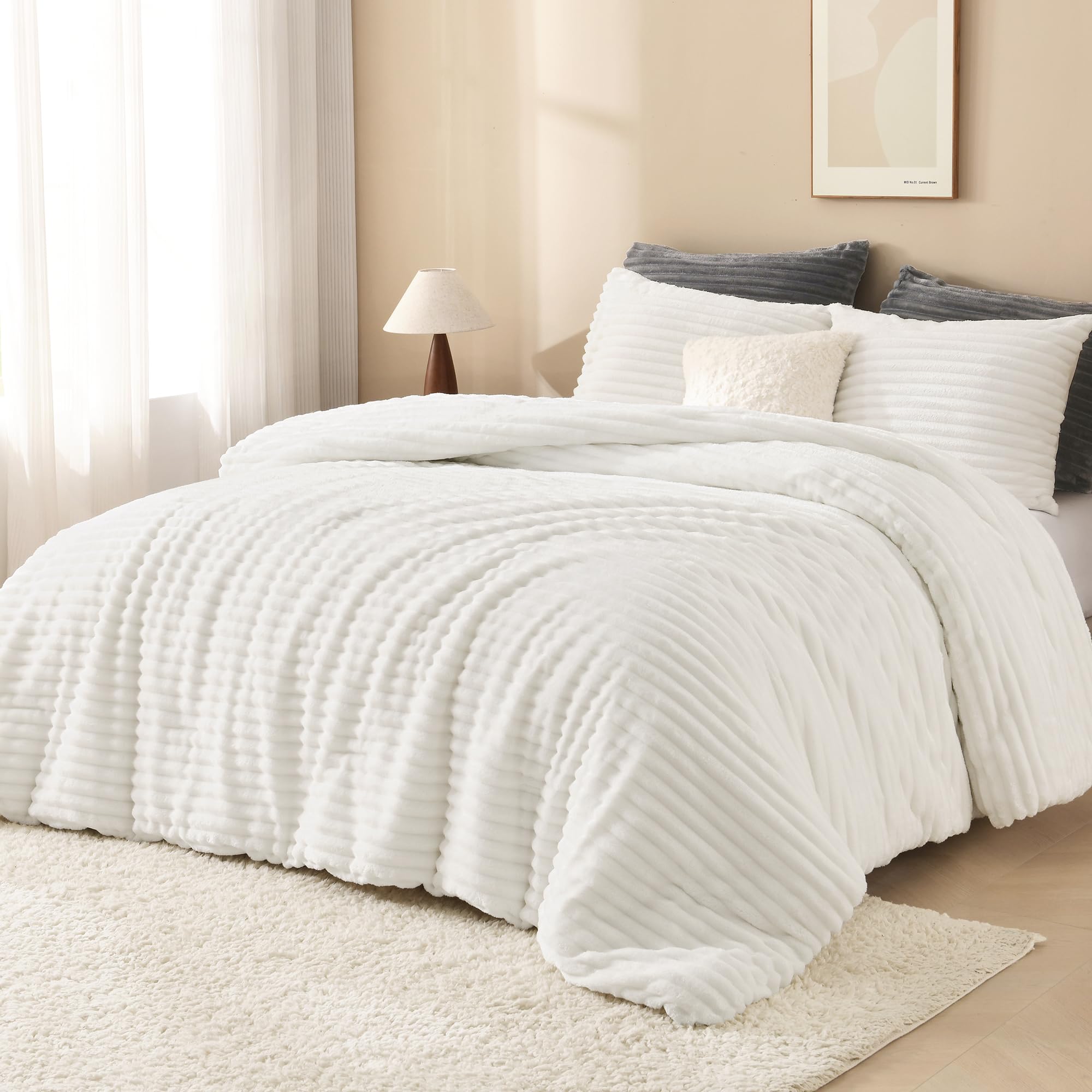 Andency Fluffy Queen Comforter Set - Super Soft White Winter Warm Fleece Faux Fur Bedding, Luxury Plush Fuzzy Comforter with 2 Pillowcases (3-Piece) | Cozy Bedroom Upgrade for Cold Nights & Stylish Home Decor