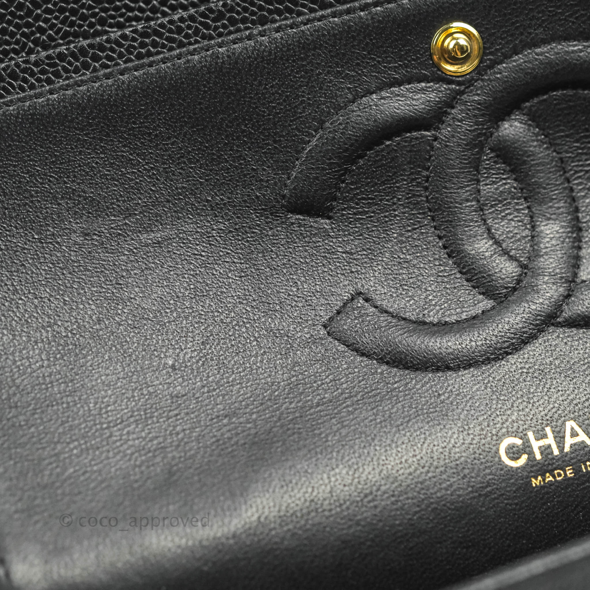 Chanel Classic M/L Medium Double Flap Bag in Black Caviar Leather with 24K Gold Hardware - Luxury Handbag for Women, Perfect for Evening Events & Special Occasions