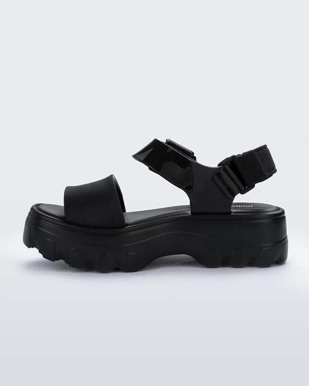 Melissa Women's Black Kick Off Sandals - Comfortable Slide Sandals for Summer Beach, Pool, and Casual Wear