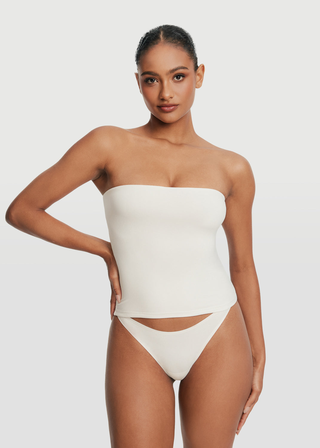 Seamless Full Length Tube Top for Women - Stretchy Comfortable Sleeveless Layering Top - Perfect for Yoga, Workout, and Casual Wear