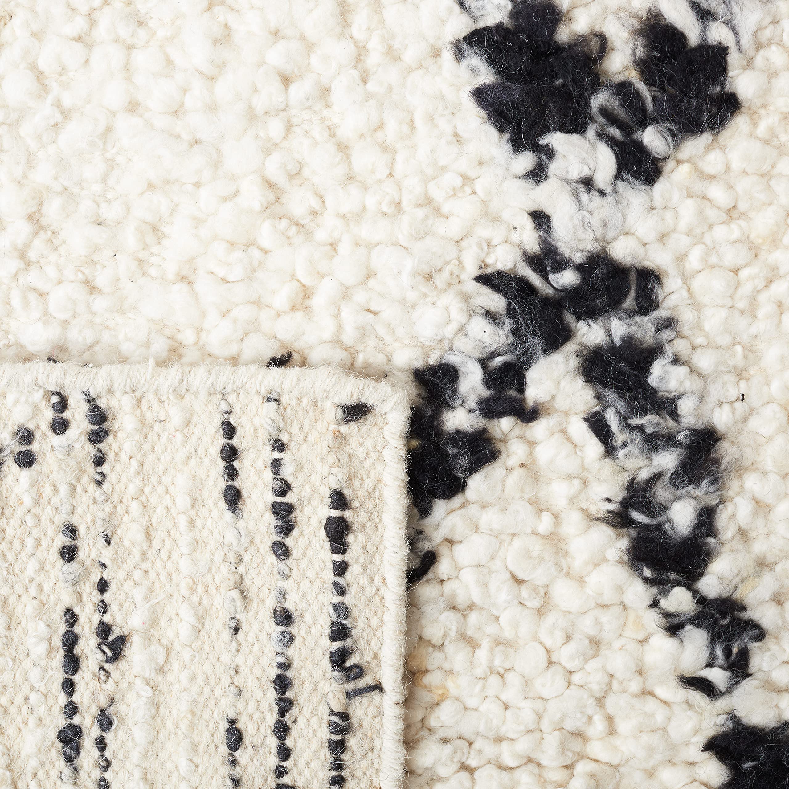 SAFAVIEH Manhattan Collection 5' x 8' Ivory Black MAN352A Handmade Premium Wool Area Rug for Living Room, Dining Room, Bedroom - Soft & Durable Floor Decor for Home & Office