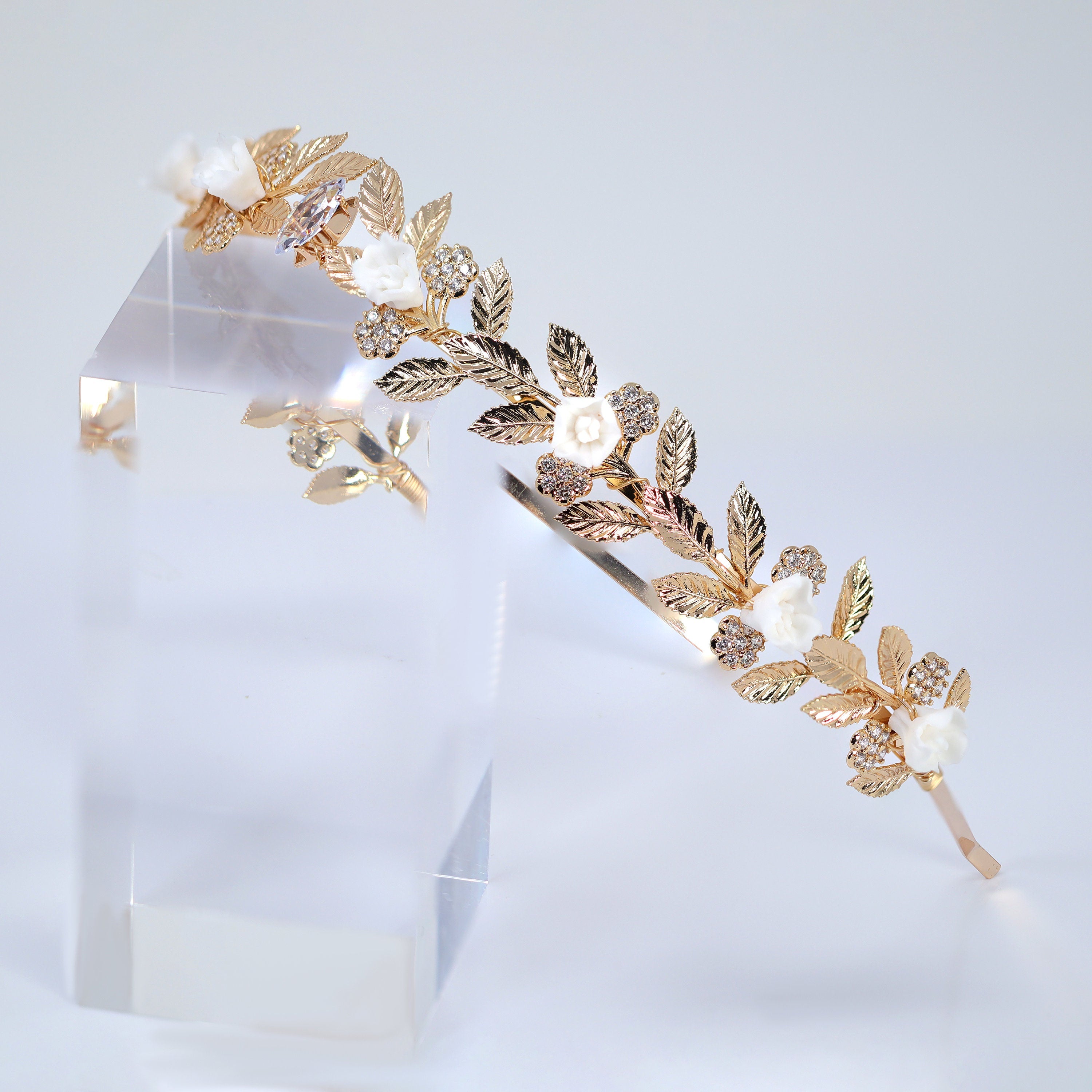 Swarovski Crystal & Porcelain White Flower Vine Leaves Queen Tiara Headband – Elegant Bridal Crown Wedding Hair Accessory for Bride, Prom, Pageant, and Special Occasions