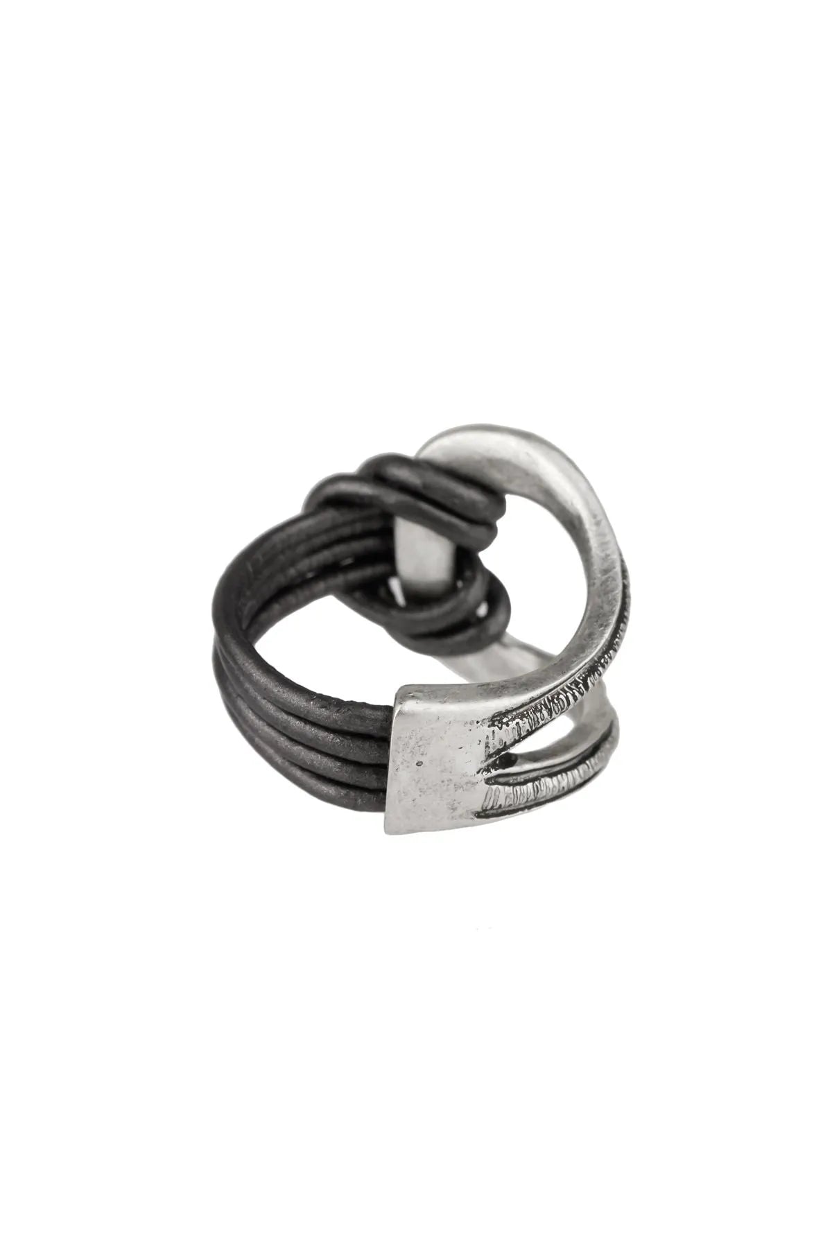 Elegant Leather Knotted Ring for Women - Boho Chic Jewelry for Everyday Wear & Special Occasions