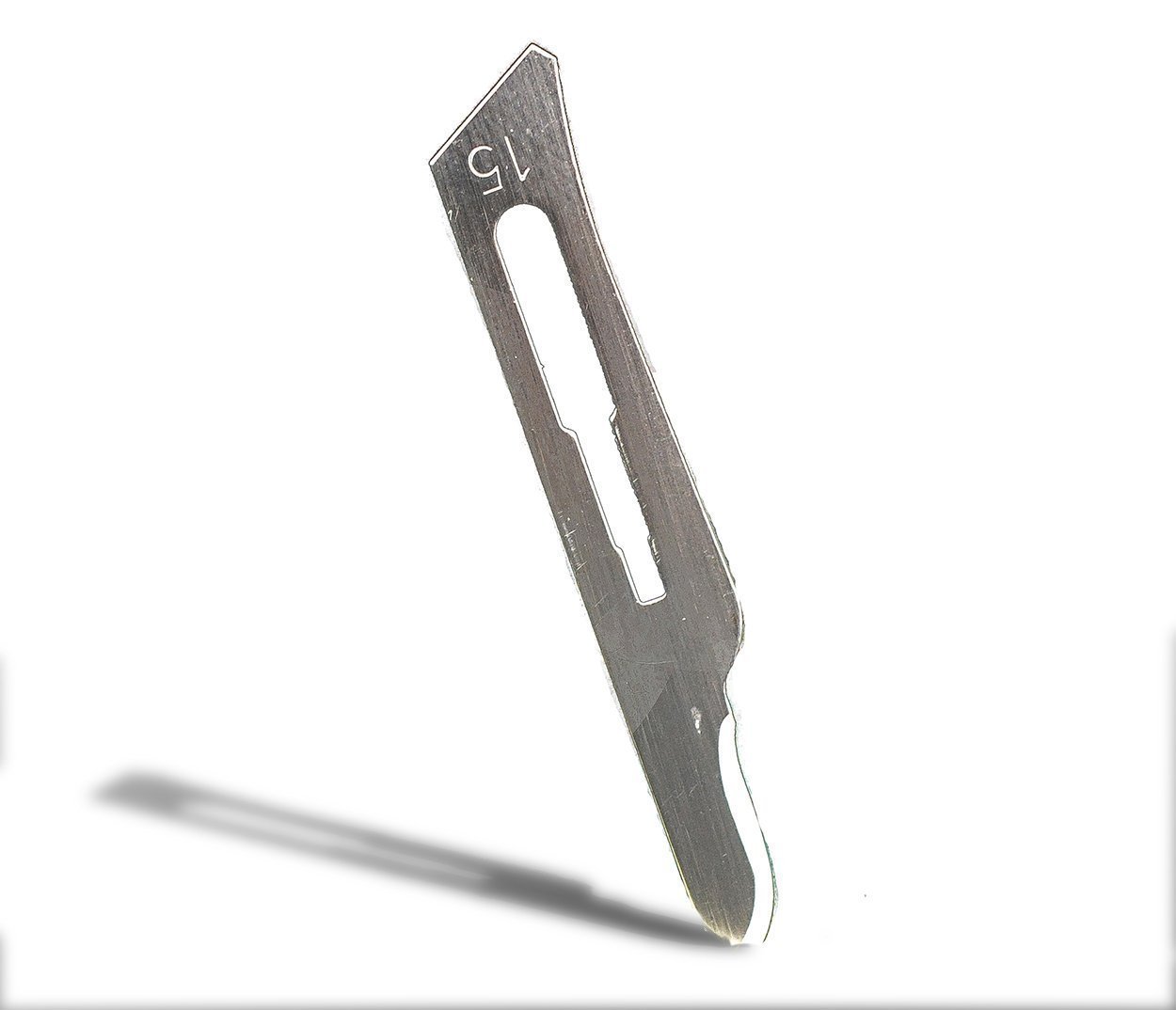 Sterile Disposable Scalpels - Surgical Blades Size 10,11,12,15,21,22 - Stainless Steel with Plastic Handle - Individually Foil Wrapped - Case of 500 (Size 15) - Perfect for Medical Procedures, Veterinary Use & First Aid Kits