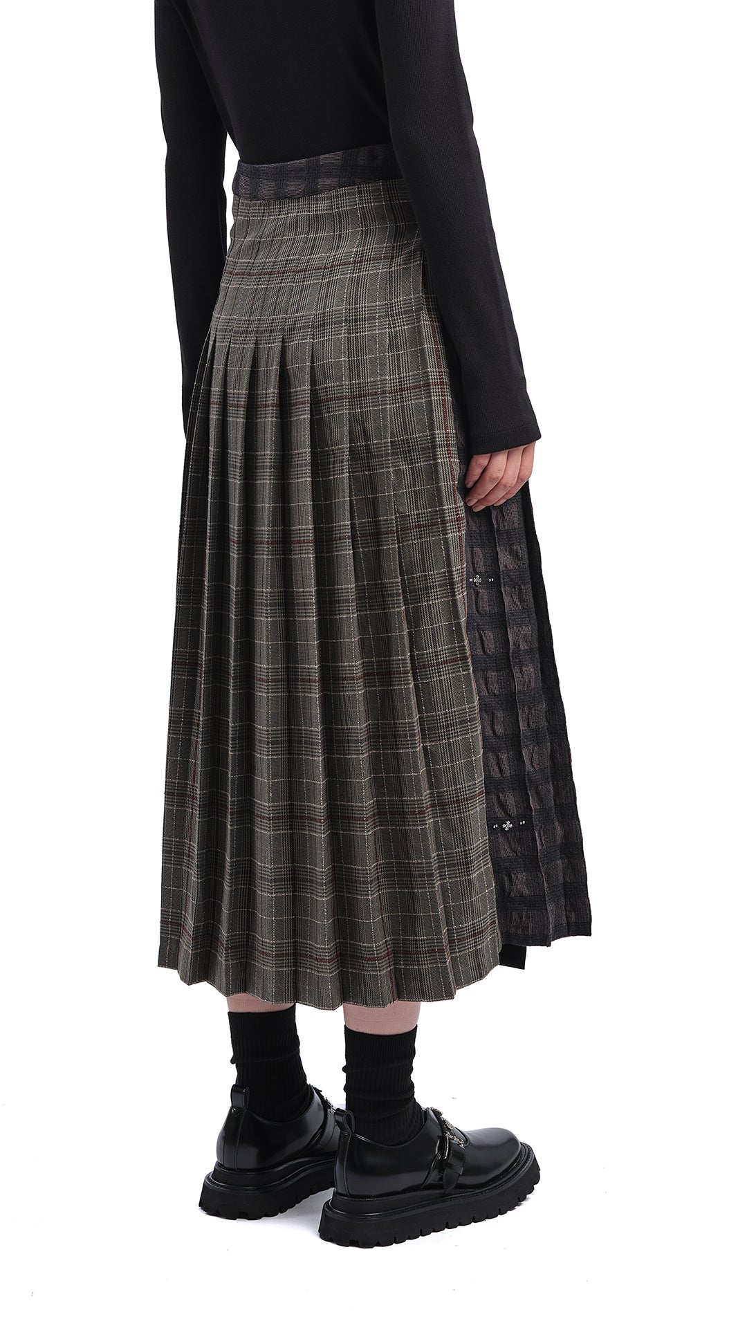 Checker Studs Hostess Skirt - Vintage Plaid Mini Skirt with Studded Waistband | Perfect for Parties, Cosplay & Retro Fashion Outfits