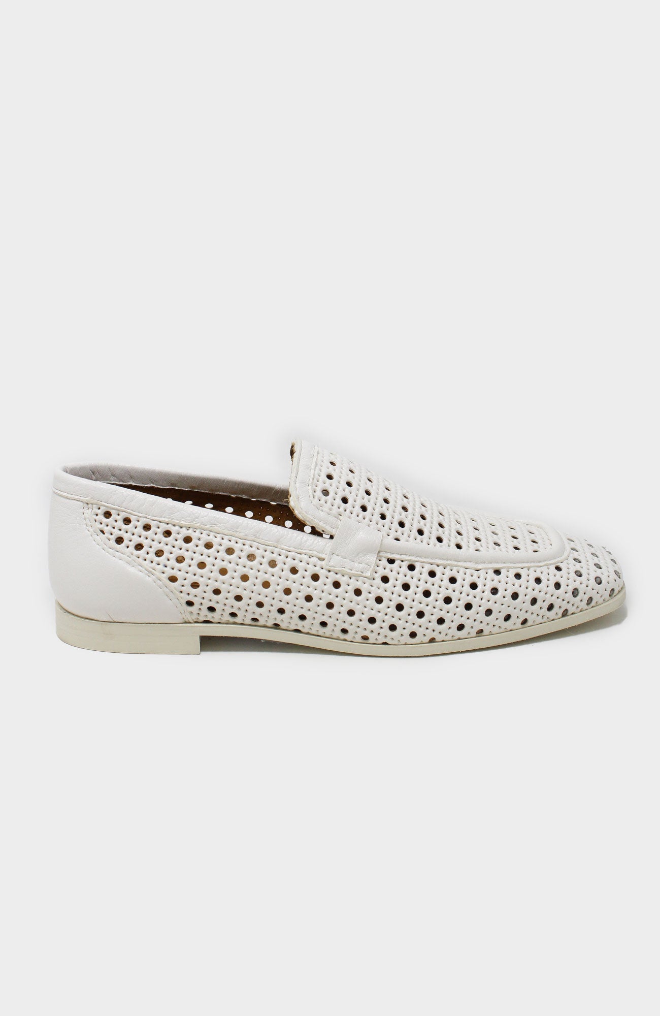 ALPE Zoe Loafers Women's Comfortable Slip-On Shoes | Classic Ecru Leather Loafers for Women | Perfect for Office, Business Casual & Everyday Wear