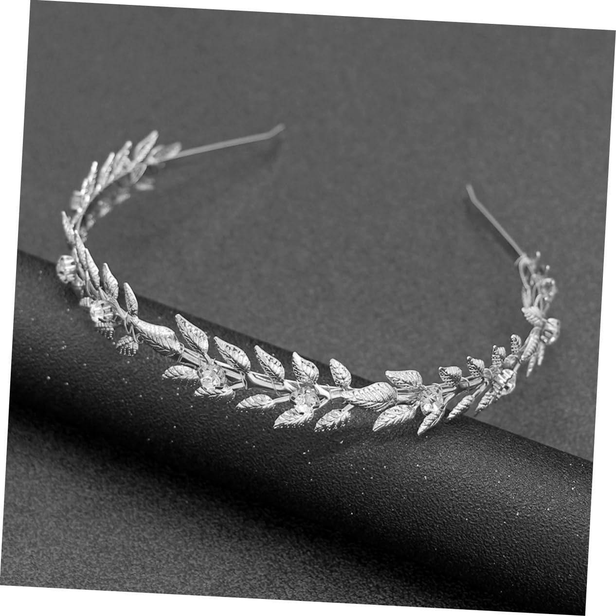 Elegant Silver Wedding Flower Crown Tiara Headband for Bride - Perfect for Bridal Ceremonies, Photos & Special Occasions