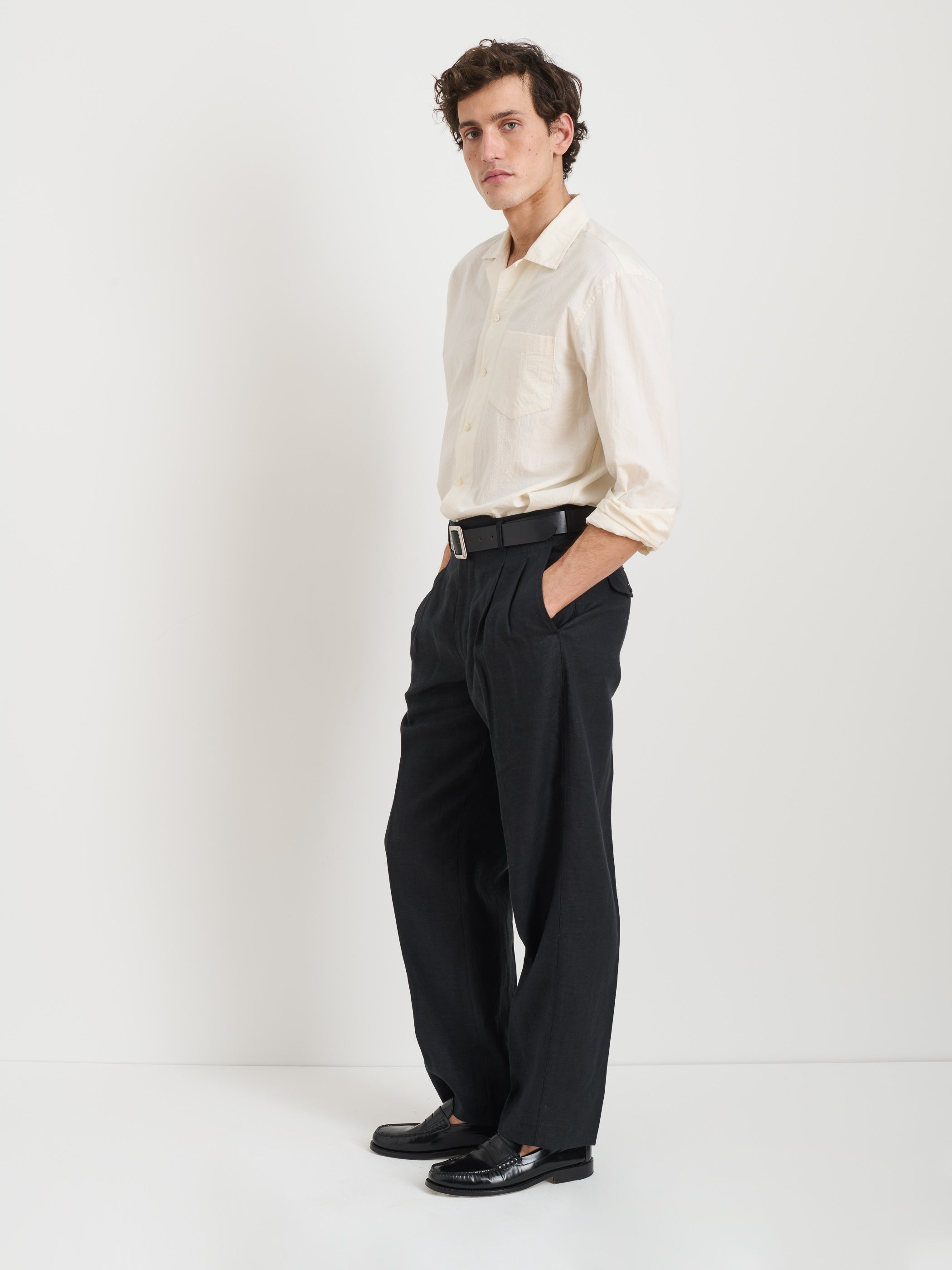 Premium Double Pleated Linen Trousers for Men - Comfortable & Stylish Office Wear & Casual Pants for Business & Travel
