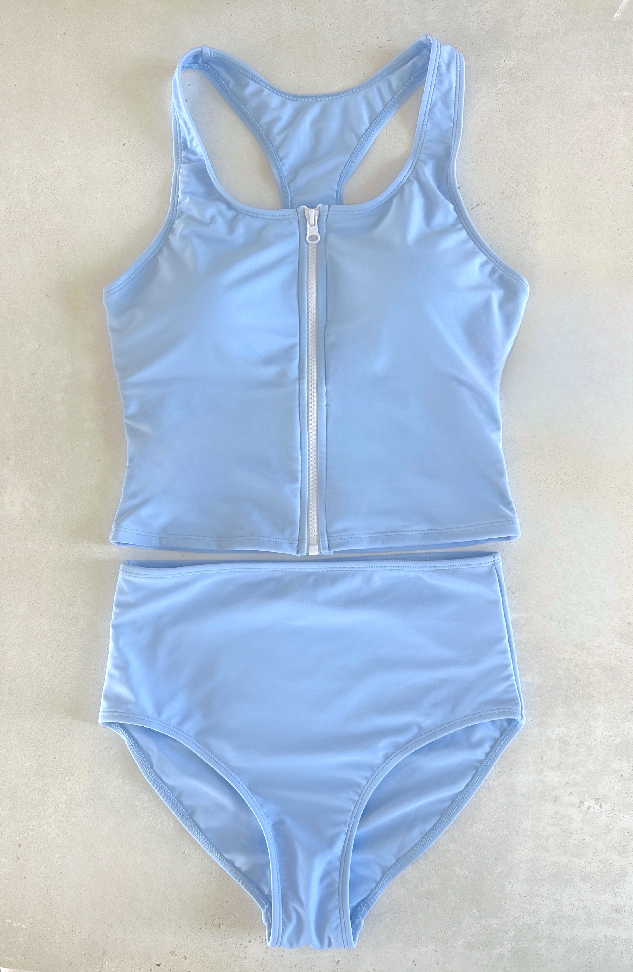 Misty Blue Zipper Tankini for Tweens - Stylish Swimwear for Girls, Perfect for Pool Parties & Beach Vacations