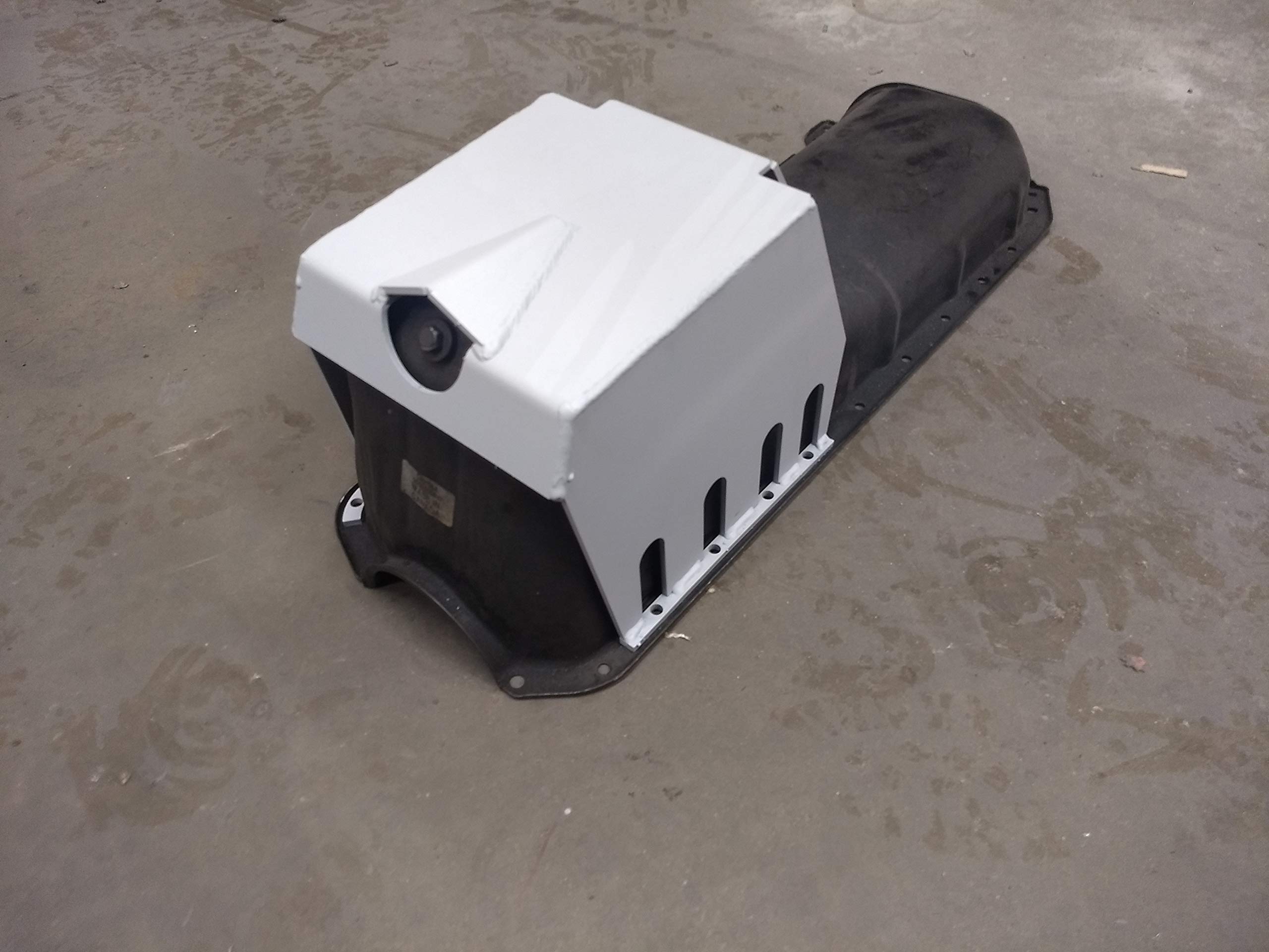 Jeep 4.0 Engine Oil Pan Skid Plate - Heavy Duty Steel Underbody Protection for Off-Road & Rock Crawling Adventures