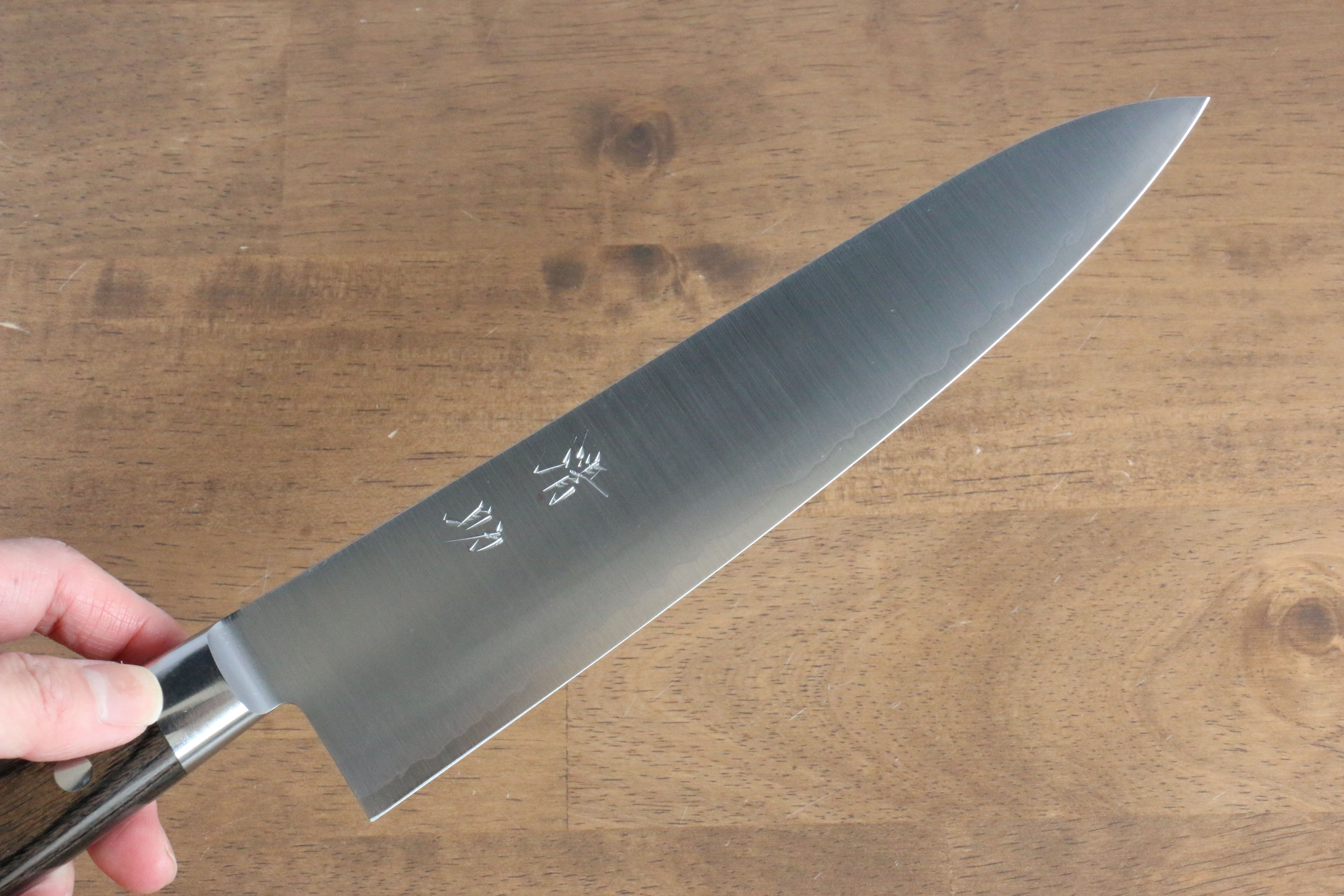Premium Seisuke SG2 Gyuto 210mm Japanese Chef Knife with Brown Pakka Wood Handle - Perfect for Sushi, Meat Slicing & Professional Kitchen Use