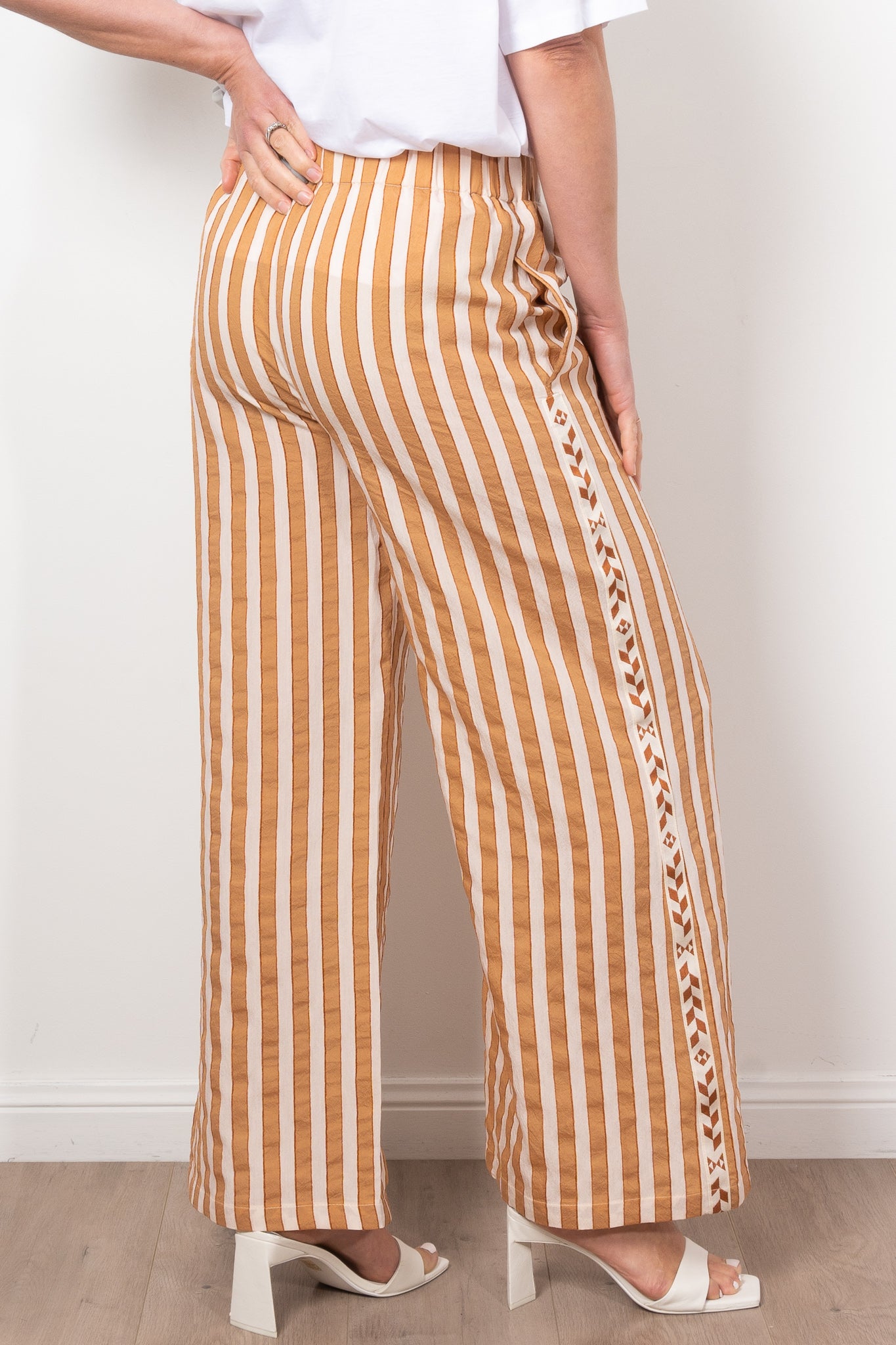 Stylish Trelise Cooper Half Cut Pants for Women - High Waist Comfortable Trousers for Office, Casual & Party Wear