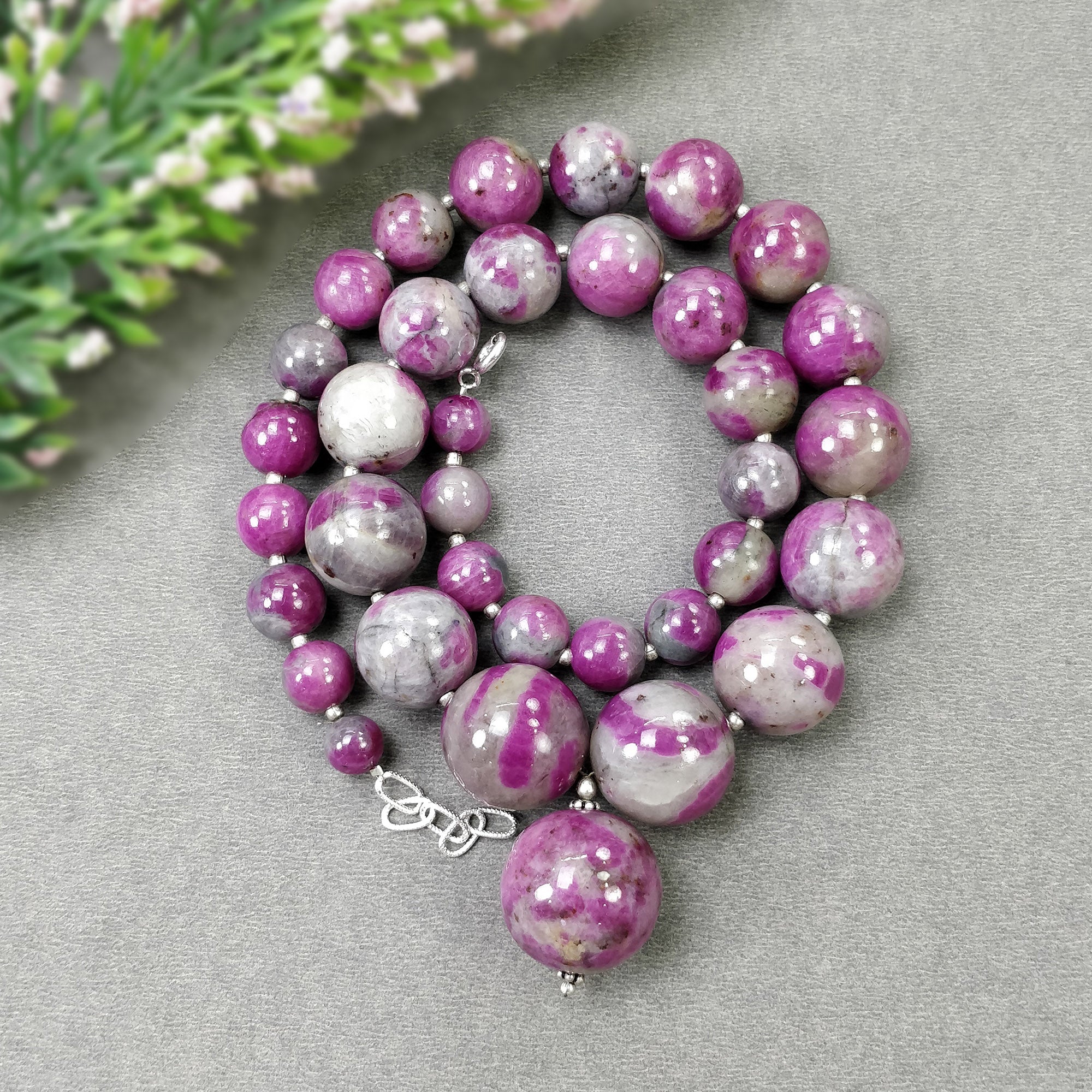 Natural Untreated Bi-Color Zoisite Ruby Gemstone Necklace - 669.25cts Genuine Ruby Balls with 925 Sterling Silver - 8mm to 19.5mm Handmade Jewelry for Women - Perfect for Weddings, Parties & Special Occasions