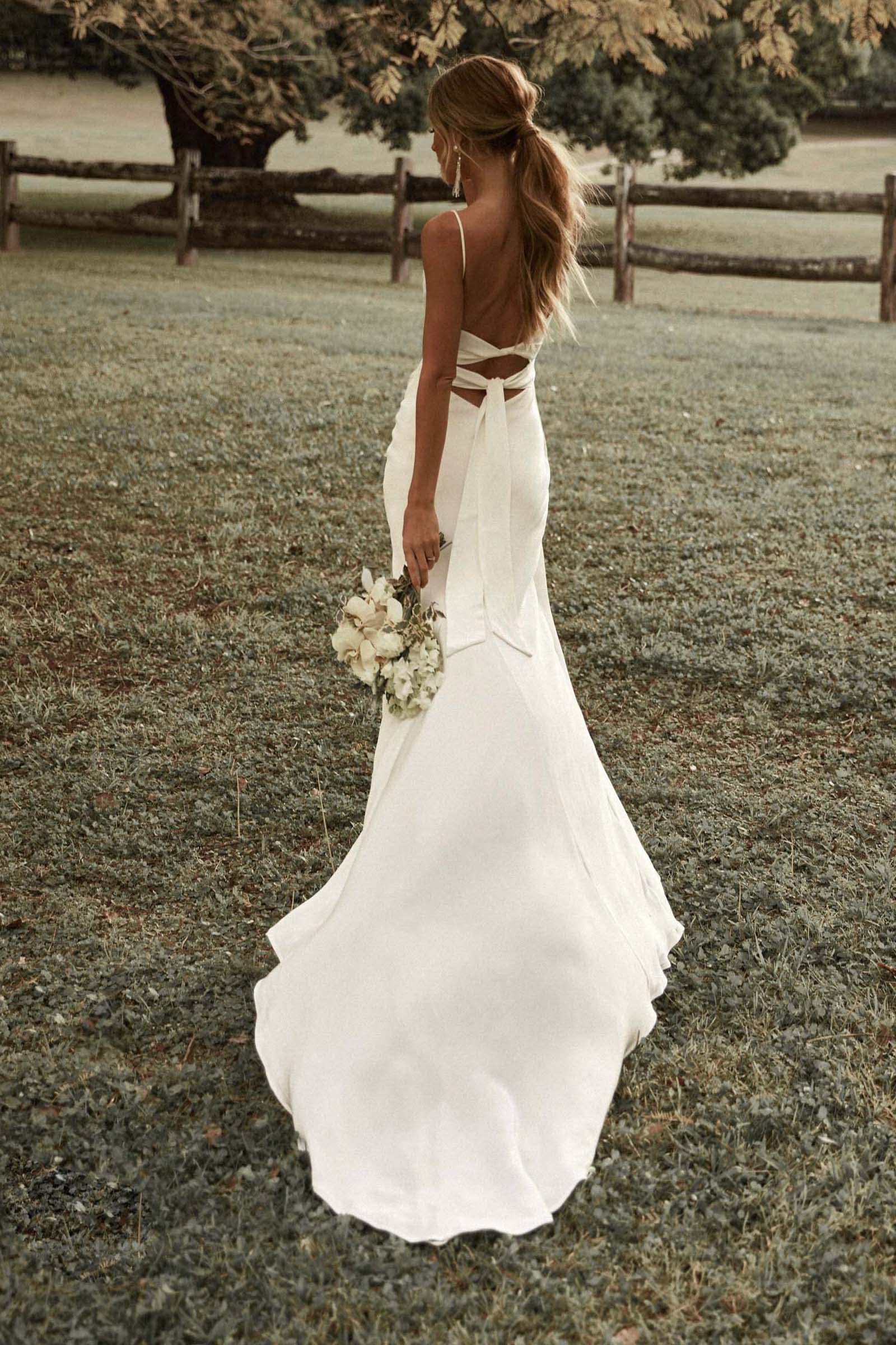 Elegant 2025 Mermaid Satin Boho Wedding Dress for Women – Romantic Beach & Garden Bridal Gown