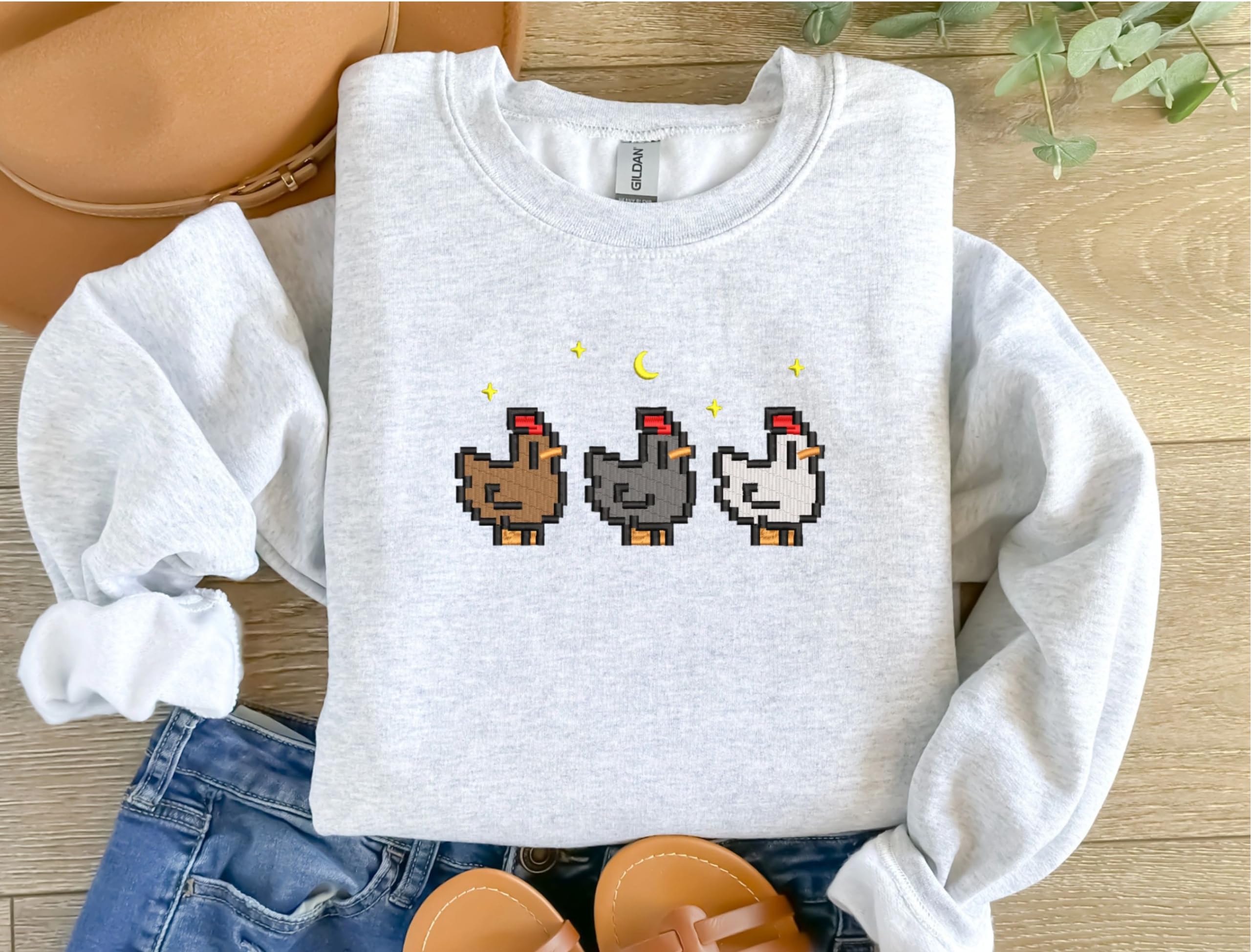 Stardew Valley Chicken Embroidered Sweatshirt - Cozy & Cute Gaming Hoodie for Women & Men | Perfect Gamer Gift for Birthday & Christmas | Casual Gaming Fashion for Everyday Wear & Conventions