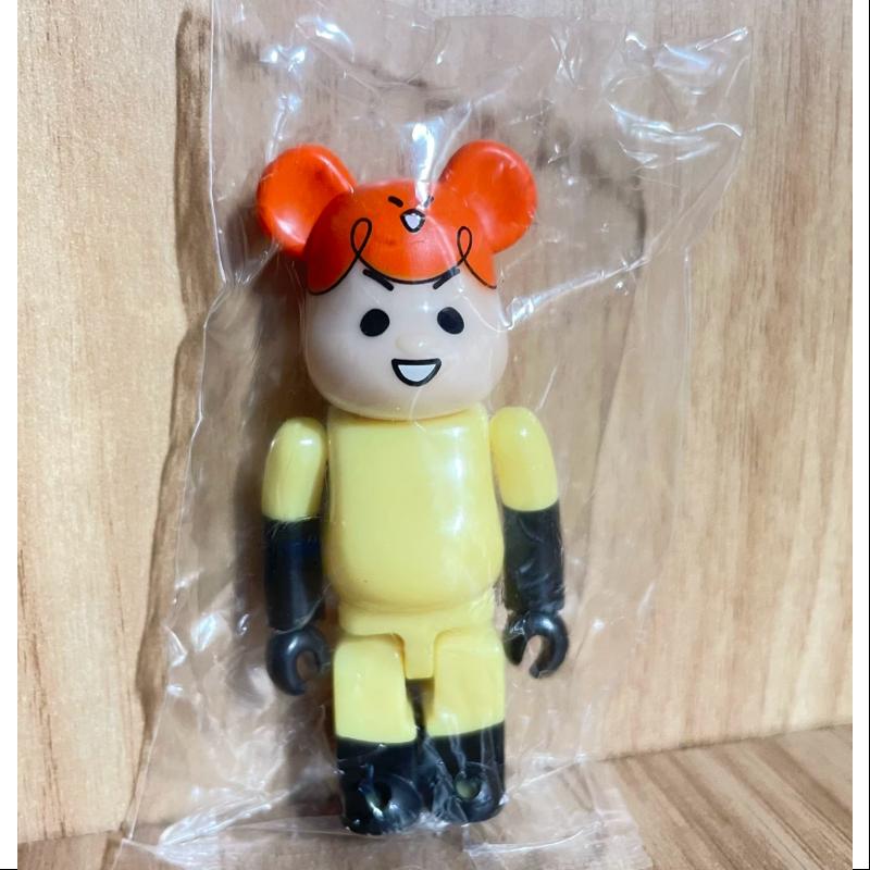 Bearbrick Series 35 ARTIST Warui chan 100% Collectible Figure - Limited Edition Japanese Vinyl Toy for Display & Decoration - Perfect for Anime Fans, Toy Collectors & Home Office Decor