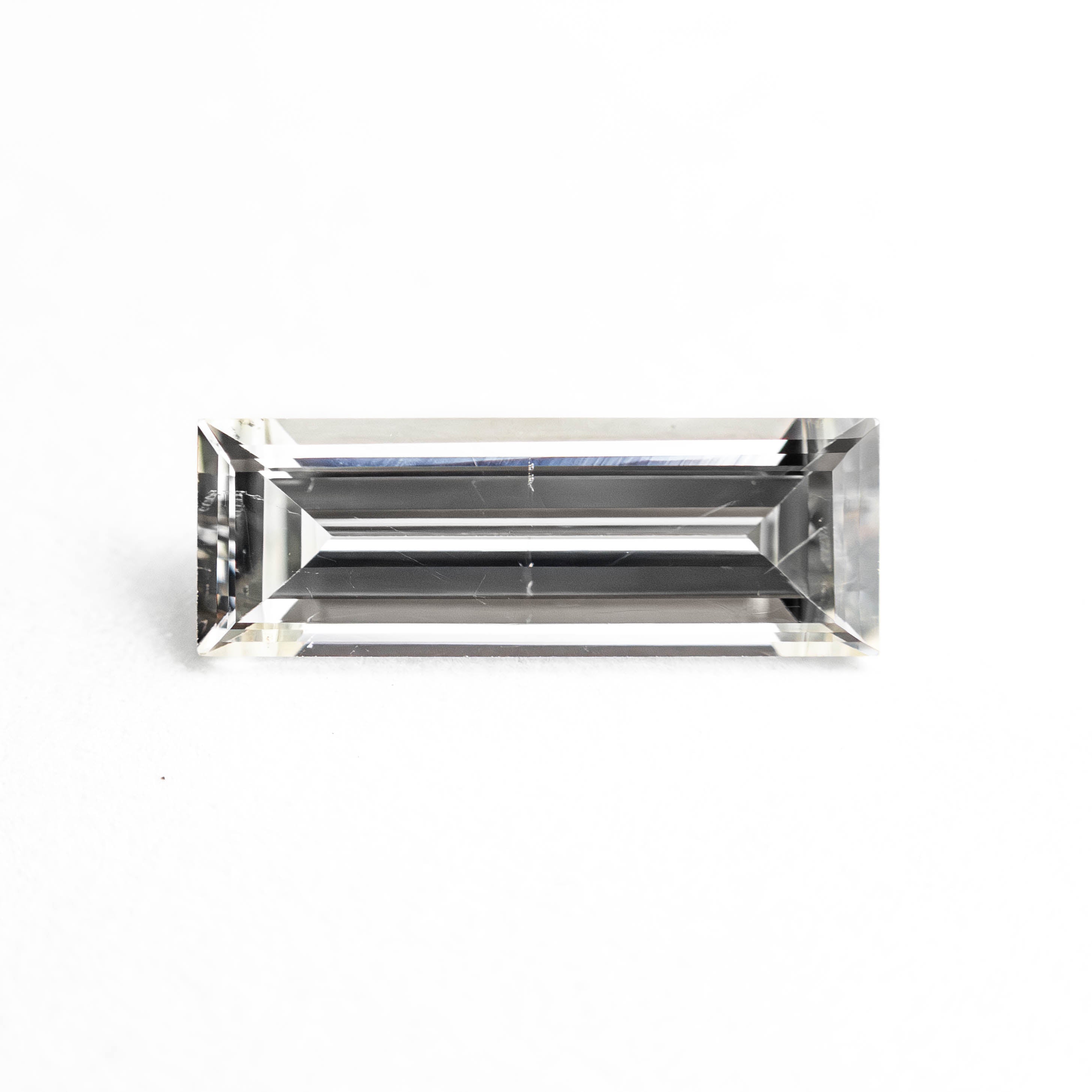 0.77ct J Color SI1 Clarity Baguette Step Cut Diamond (10.02x3.50x2.24mm) - Perfect for Engagement Rings & Fine Jewelry