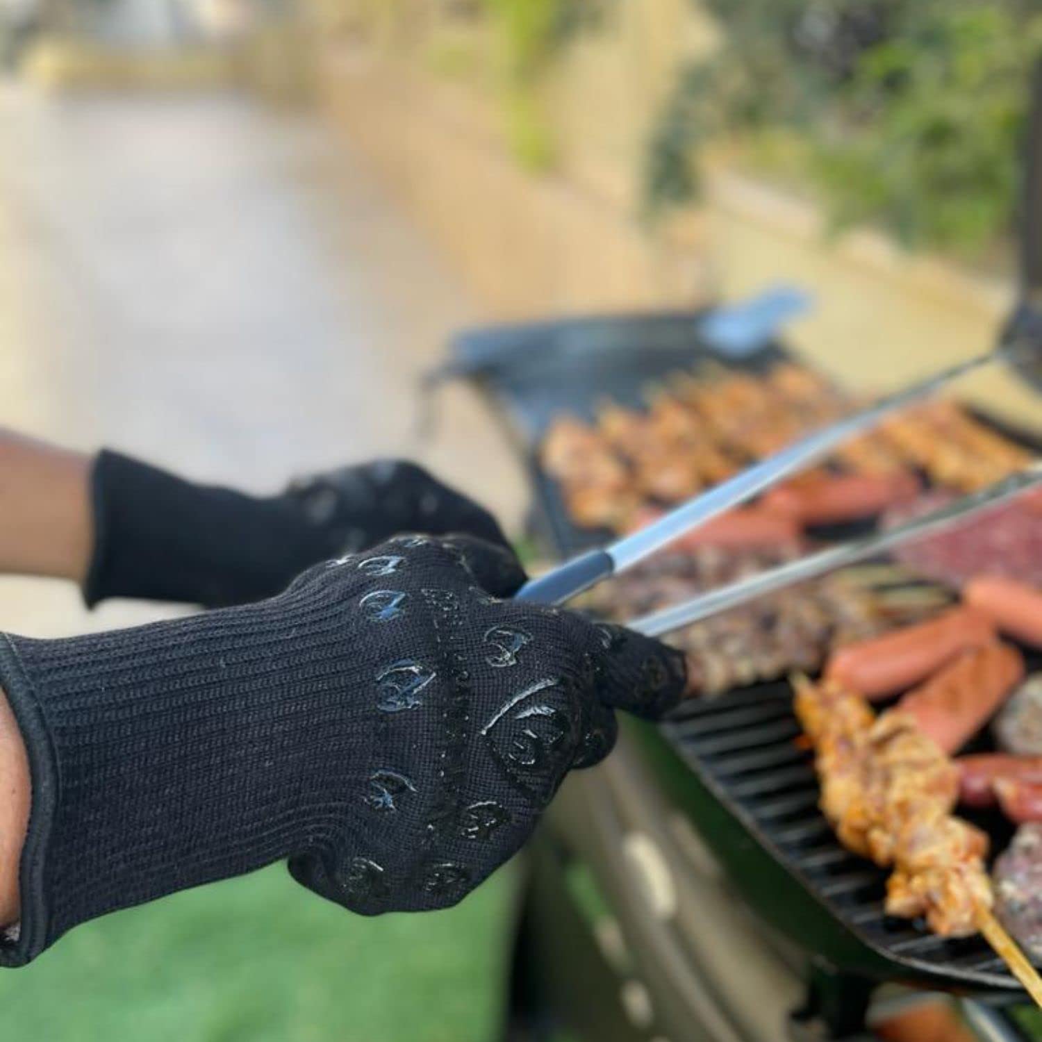 Grill Armor Heat Resistant Oven Gloves - 932°F Extreme Heat & Cut Proof BBQ Mitts for Grilling, Baking, Cooking - Perfect for Smoker, Cast Iron, Fire Pit, Camping & Fireplace Safety (Pair) - Ideal for Outdoor Cooking, Backyard BBQs & Kitchen Protection