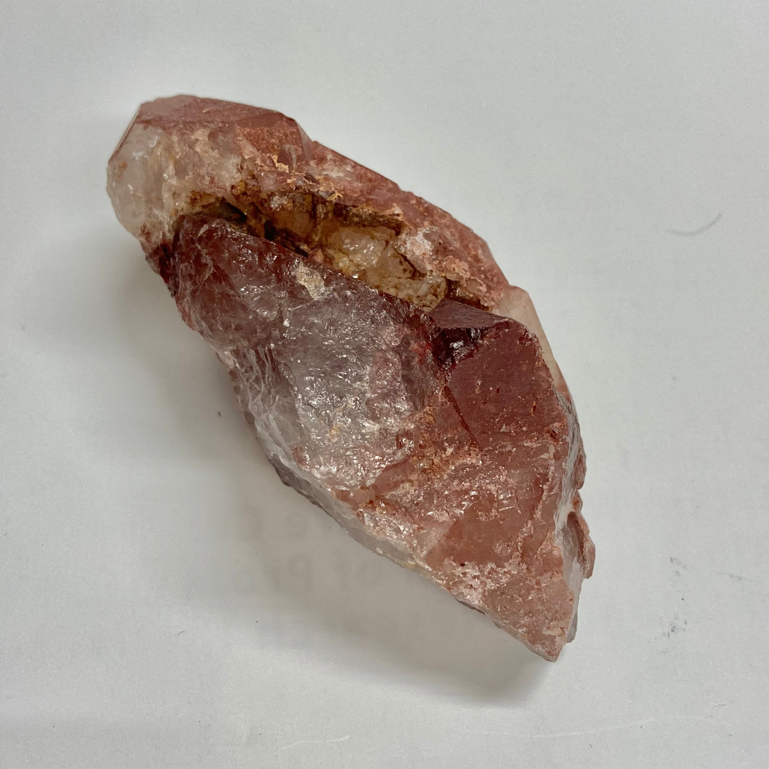 Natural Red Quartz Crystal - Healing Stone for Meditation, Energy Balancing & Home Decor | Perfect for Spiritual Gifts, Yoga Spaces & Positive Vibes