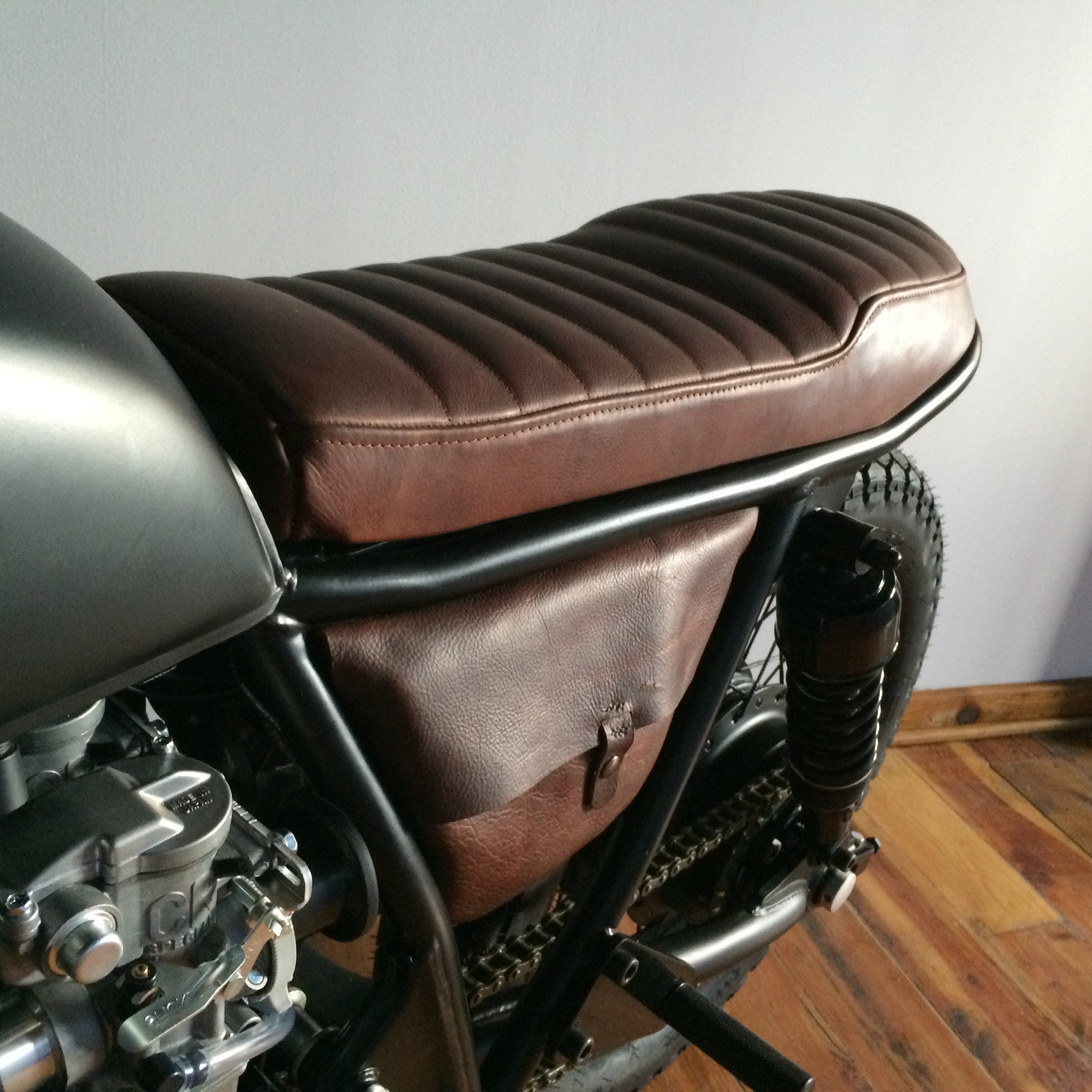 Premium Motorcycle Seat Reupholstery Kit - High-Quality Vinyl Replacement Cover for Harley, Honda, Yamaha - DIY Comfort Upgrade for Long Rides & Custom Bike Styling