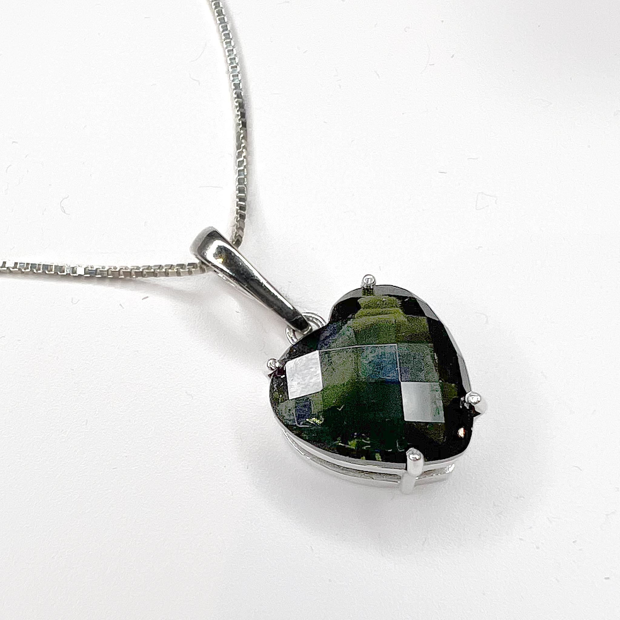 Natural Moldavite Heart Faceted Pendant Necklace - Genuine Czech Meteorite Gemstone Jewelry for Women - Perfect for Spiritual Healing, Meditation & Energy Work