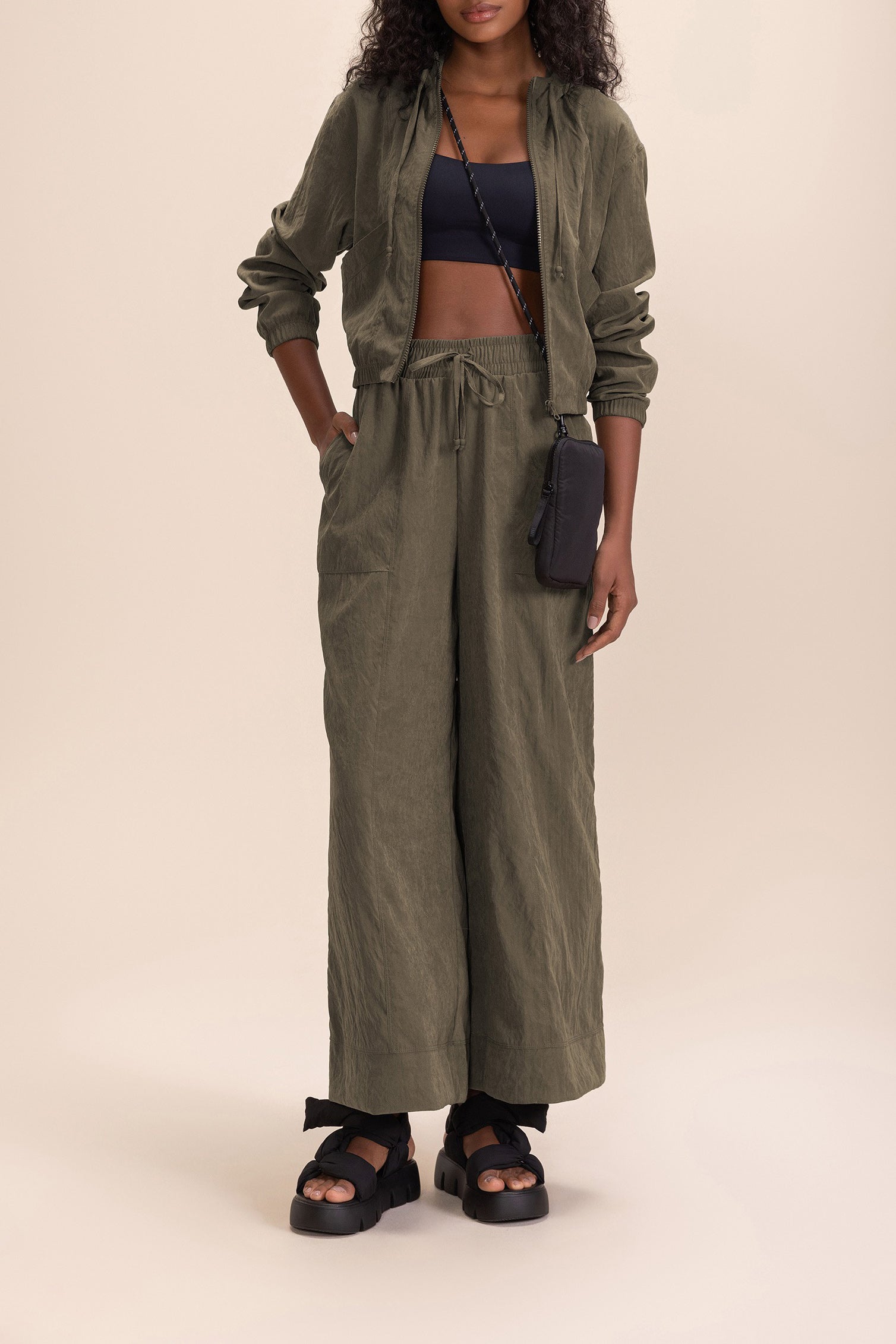 Flare Pants for Women - High Waisted Bell Bottom Jeans | Vintage 70s Style Wide Leg Trousers | Perfect for Casual Outfits, Parties & Retro Fashion