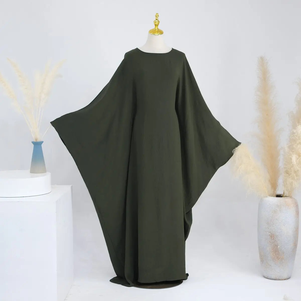 Wrinkle-Free Fabric Batwing Sleeve Farasha Abaya Dress with Inner Belt - Elegant Muslim Women's Prayer Dress for Special Occasions & Daily Wear