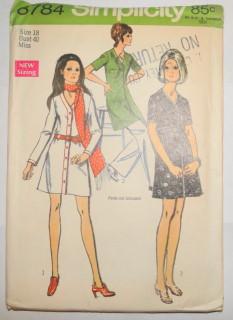 Simplicity 8784 Women's Vintage Mini Cardigan Dress Sewing Pattern with Crochet Lace Edging - 1970s Retro Style for DIY Fashion & Costume Making