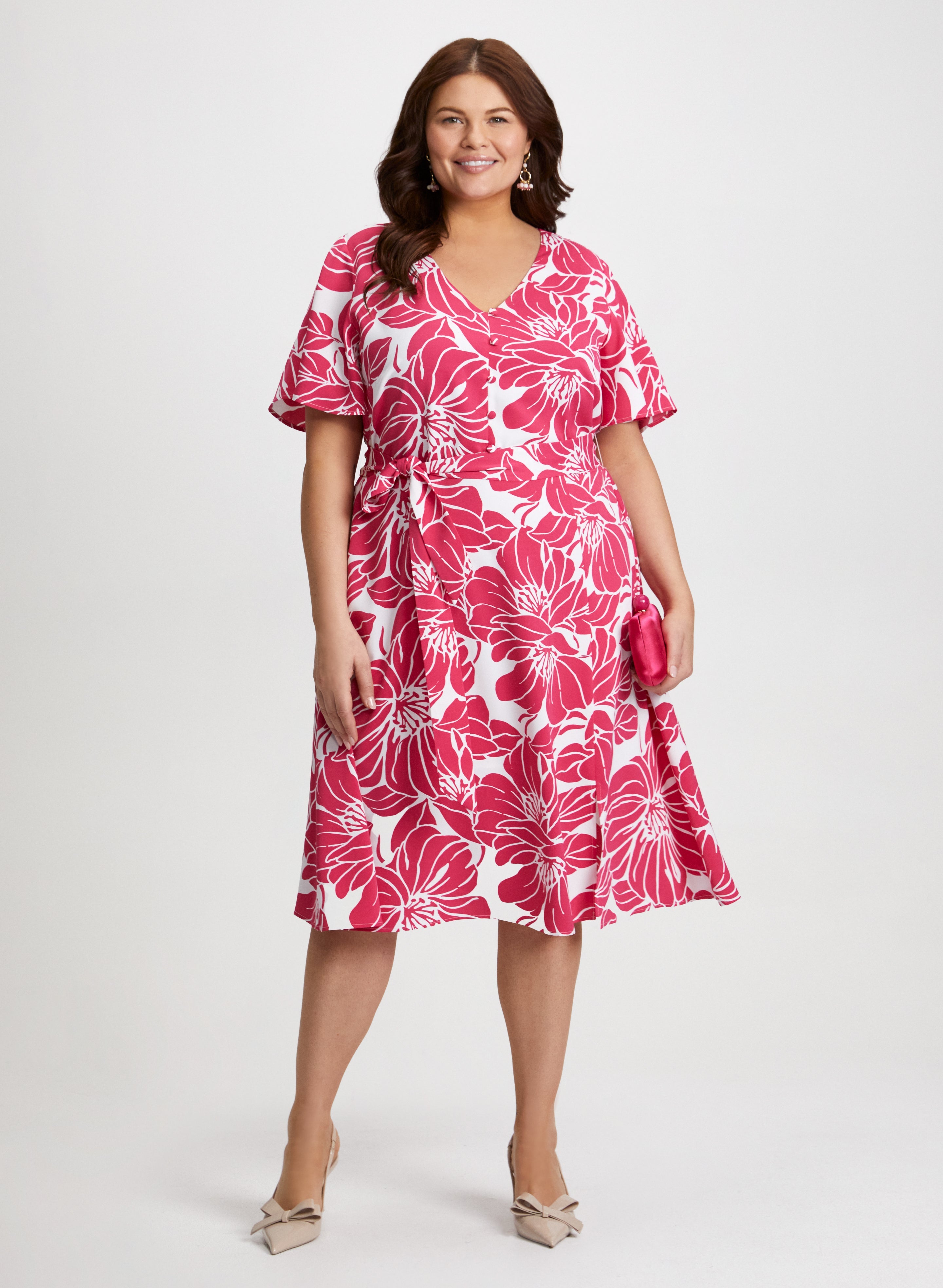 Floral Print Fit & Flare Dress for Women - Summer Casual & Party Wear - A-Line Flowy Dress with V-Neck & Short Sleeves - Perfect for Weddings, Dates & Office Outfits