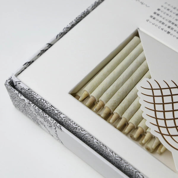 Premium DAIYO Sumac Wax Candles - 22-Piece Set in White | Authentic Japanese Wa Rousoku Traditional Candles for Home Decor, Meditation & Romantic Ambiance