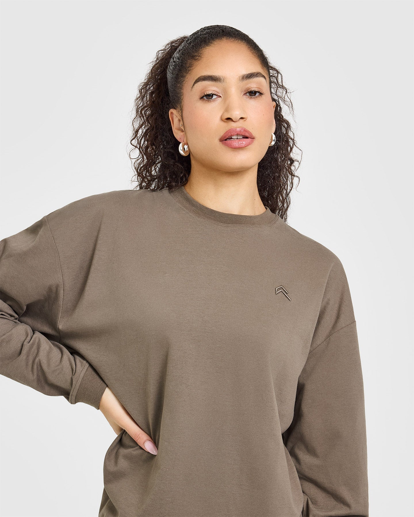 Classic Oversized Lightweight Long Sleeve T-Shirt for Women | Soft Cotton Casual Top in Moss Brown | Perfect for Layering, Fall Outfits & Everyday Comfort