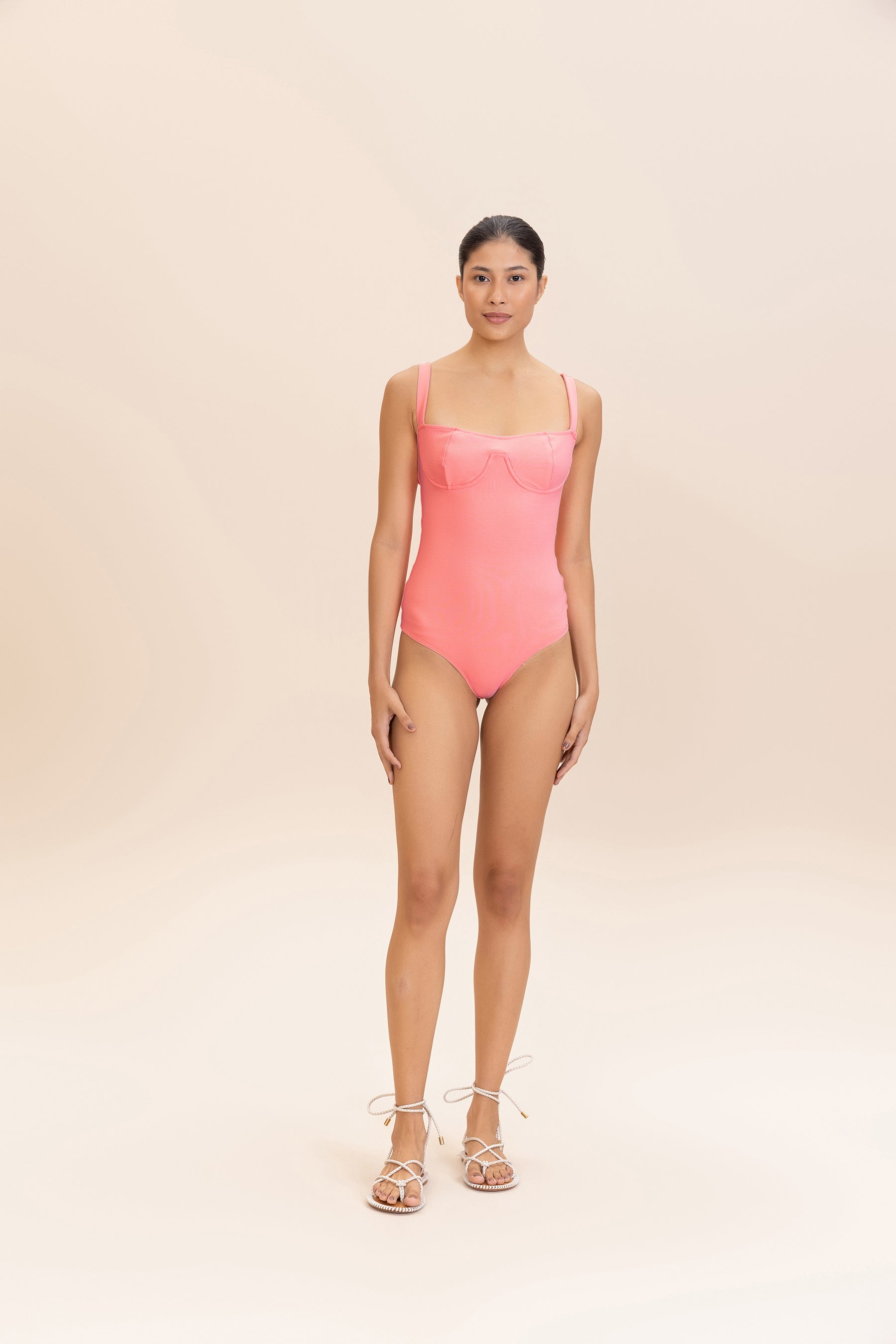 Stylish Wavy Slim Delta Wing One Piece Swimsuit for Women - Perfect for Beach Vacations, Pool Parties & Summer Getaways