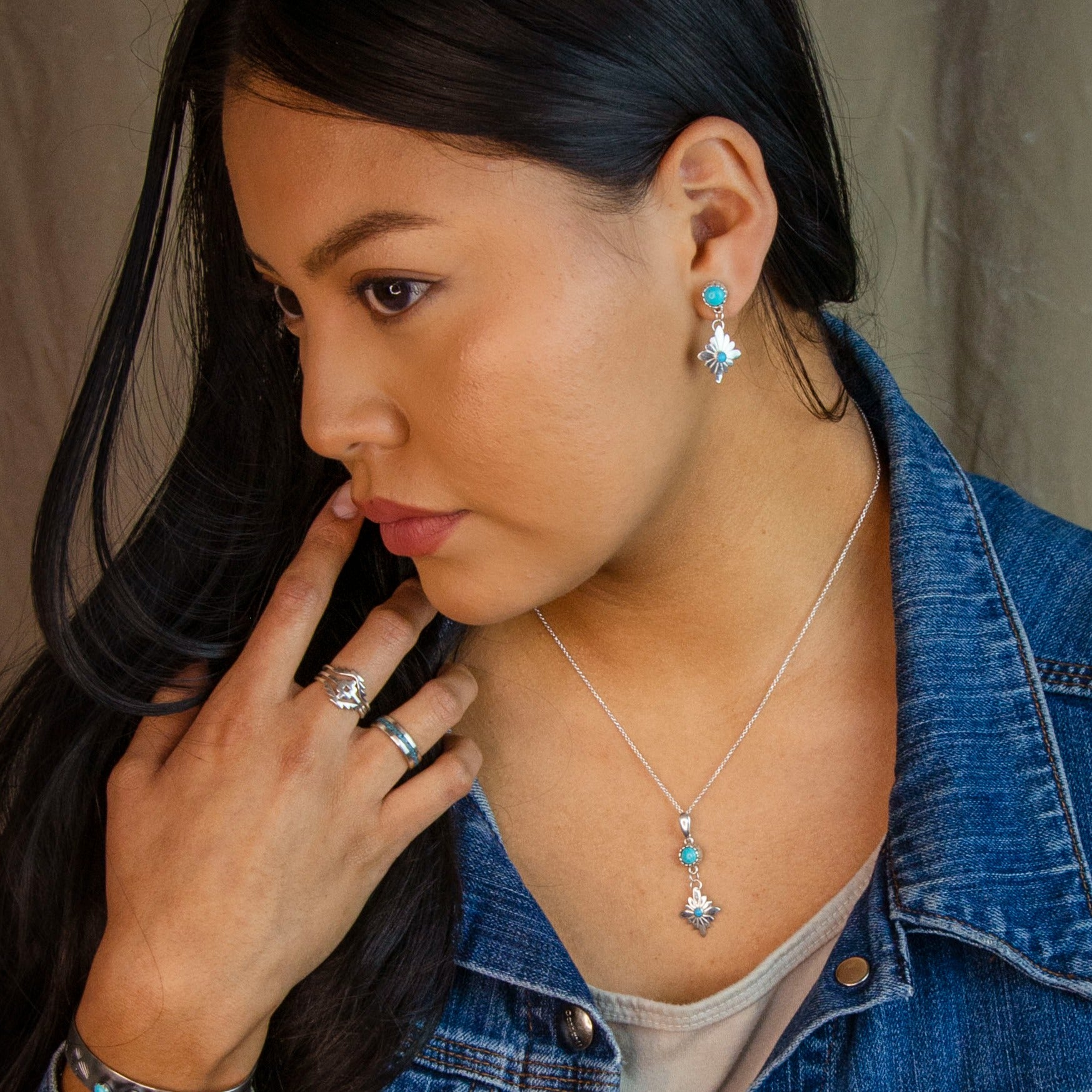 Radiante Turquoise Stardrop Necklace & Earrings Set - Elegant Jewelry Gift for Women | Perfect for Parties, Weddings & Special Occasions