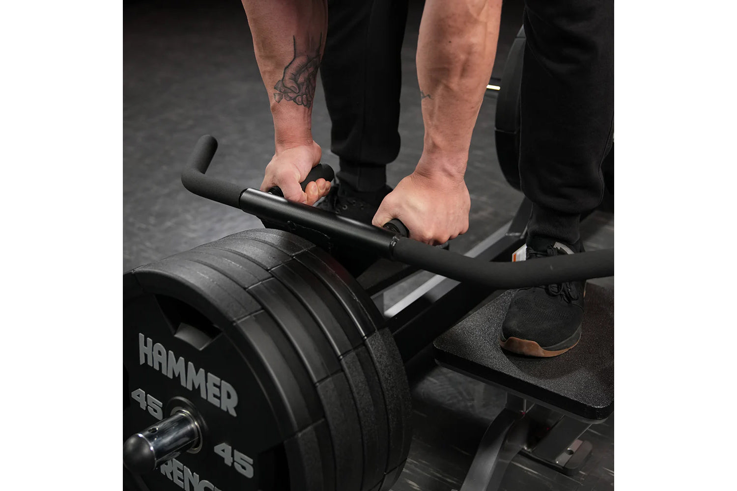 Hammer Strength Plate Loaded T-Bar Row Machine - Heavy Duty Home Gym Equipment for Back Workouts - Perfect for Strength Training & Muscle Building in Home Gym or Commercial Fitness Center