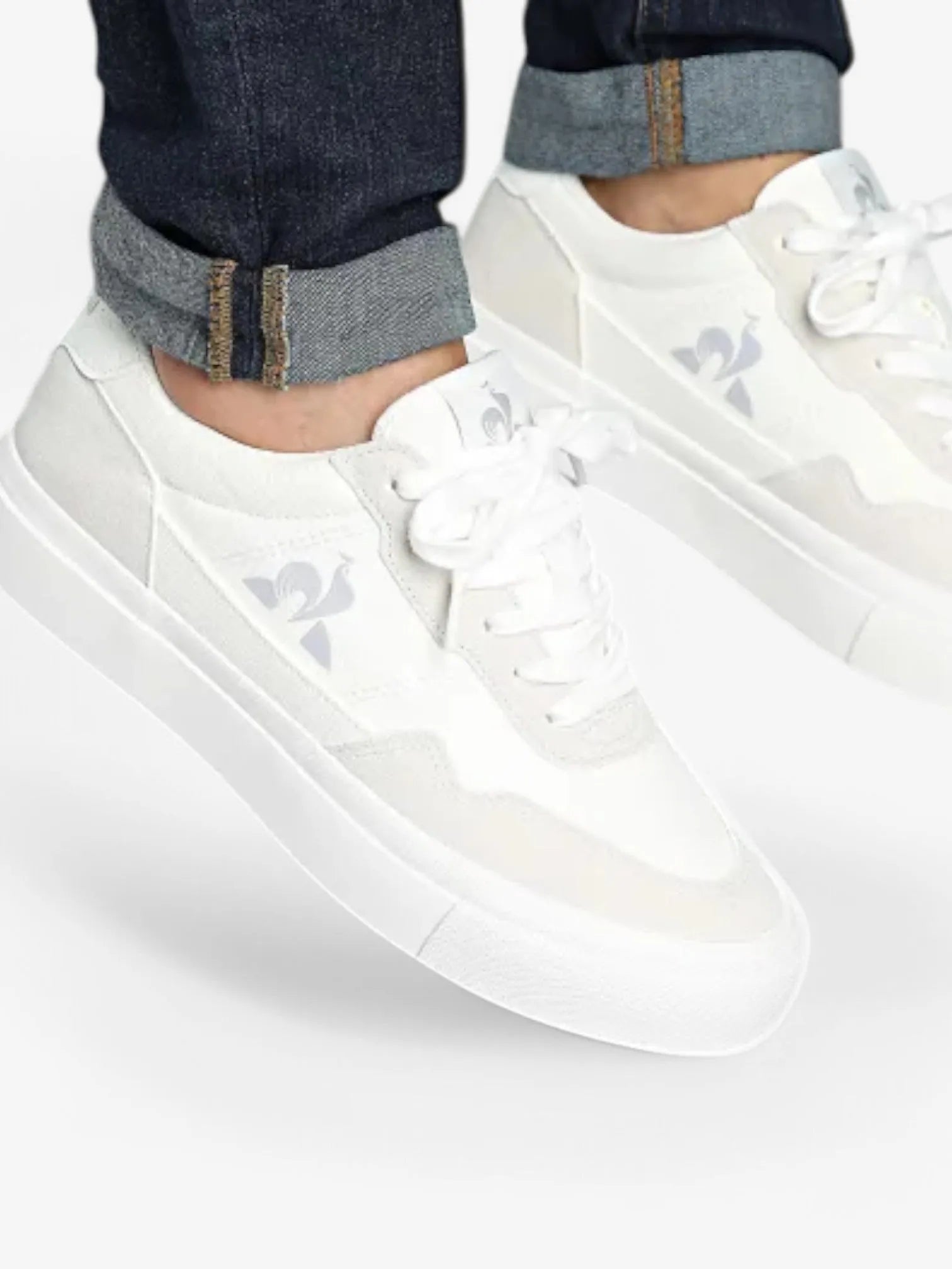 Le Coq Sportif LCS Ollie White Sneakers - Men's & Women's Casual Comfortable Shoes for Walking, Running & Everyday Wear