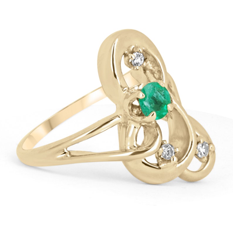 0.40tcw 14K Gold Colombian Emerald Round Cut & Diamond Floral Cluster Ring for Women - Elegant Jewelry Gift for Engagement, Wedding, Anniversary & Special Occasions