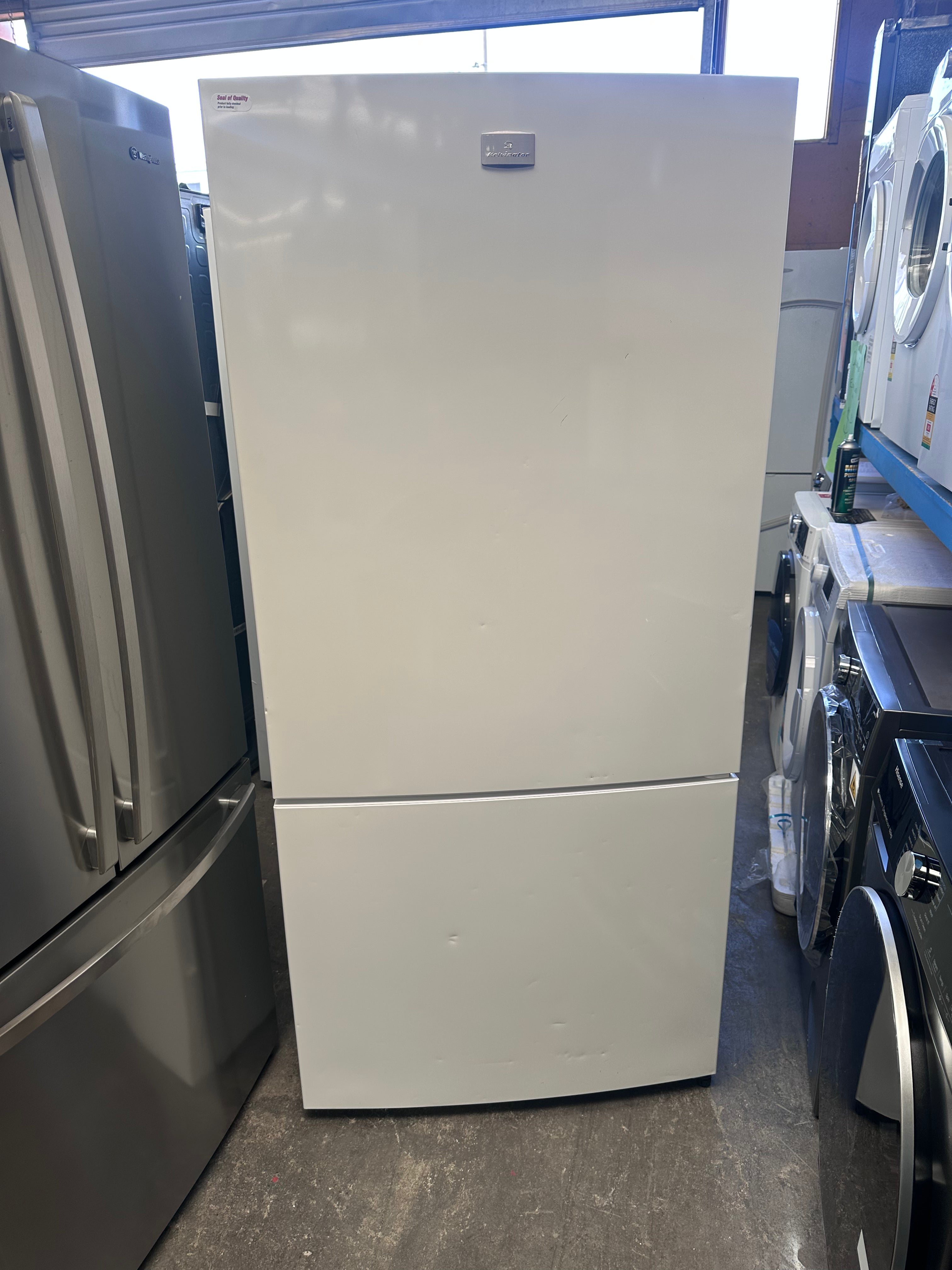 Kelvinator 528L Bottom Mount Refrigerator - Energy Efficient, Large Capacity Fridge for Home & Kitchen | Perfect for Families, Restaurants & Office Break Rooms (Certified Refurbished)