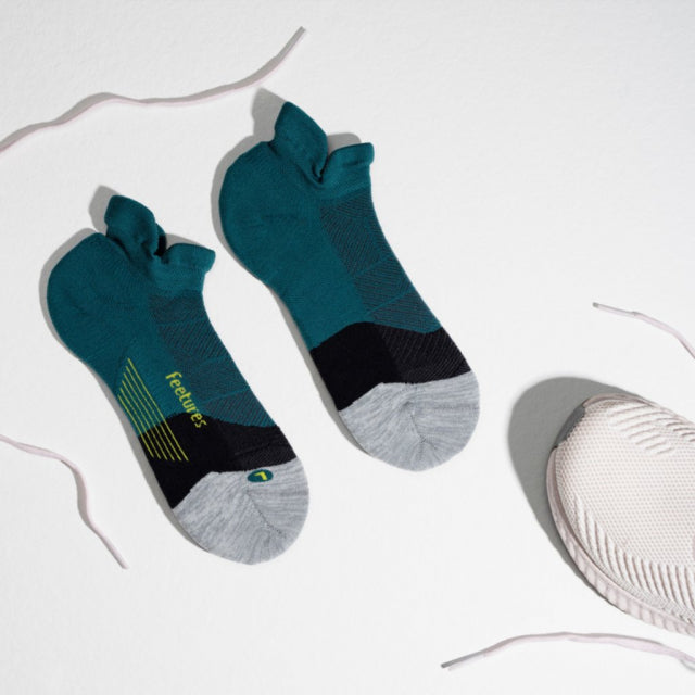 Elite Light Cushion No Show Tab Socks for Women & Men - Ultra Soft Breathable Invisible Liner Socks - Perfect for Running, Sneakers & Casual Wear